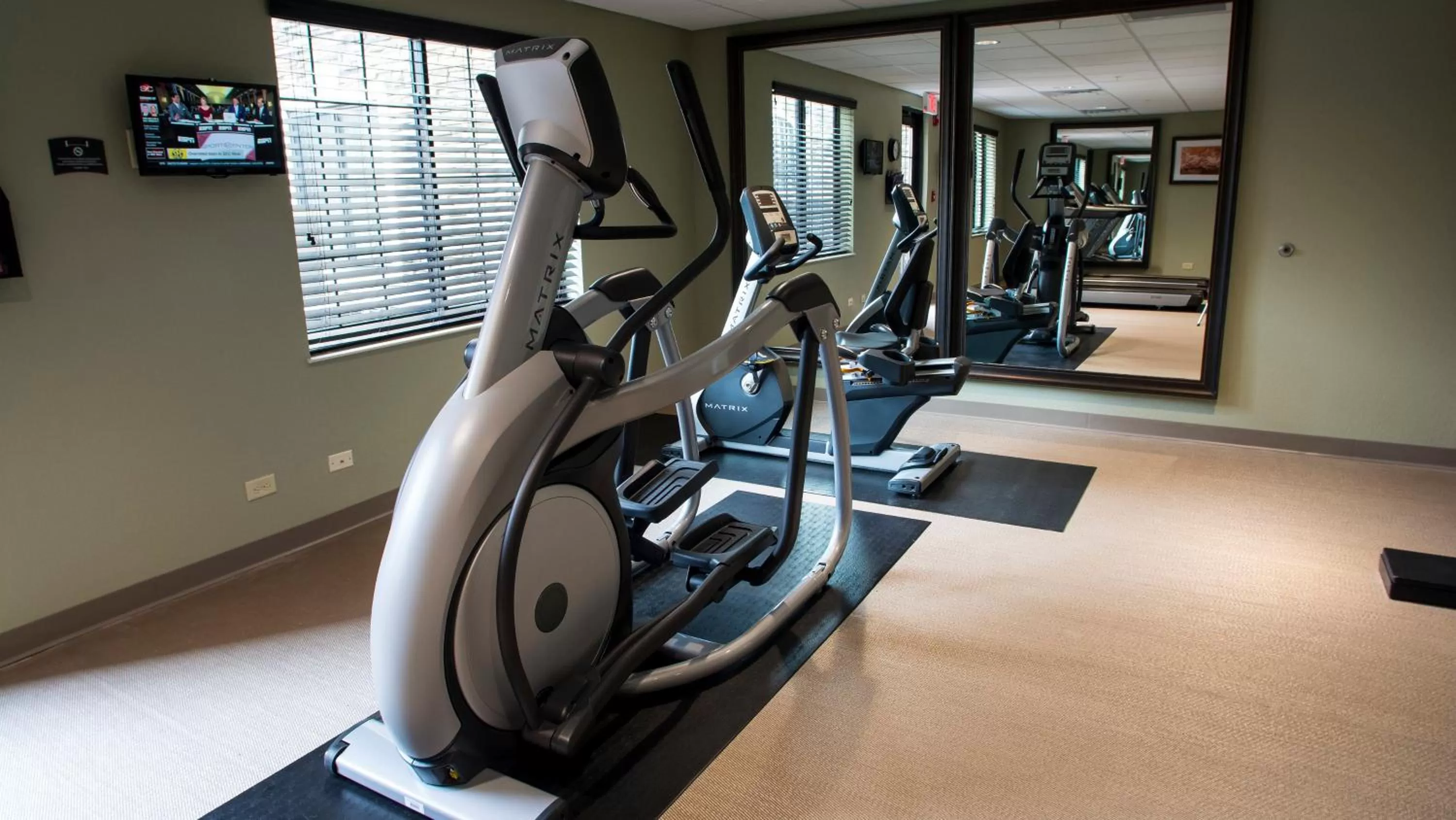 Fitness centre/facilities in Staybridge Suites Lexington by IHG