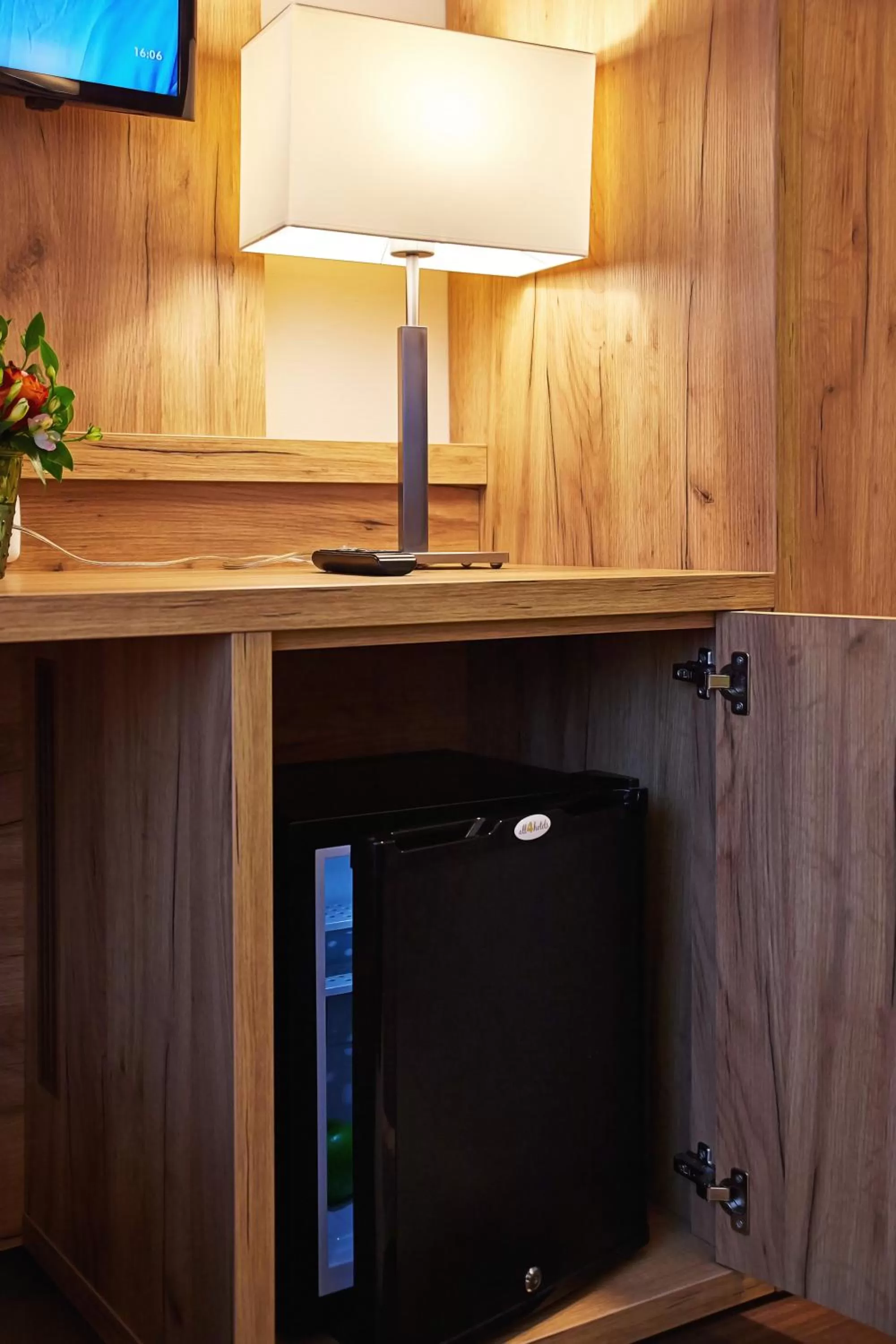 Food and drinks in Joos Hotel