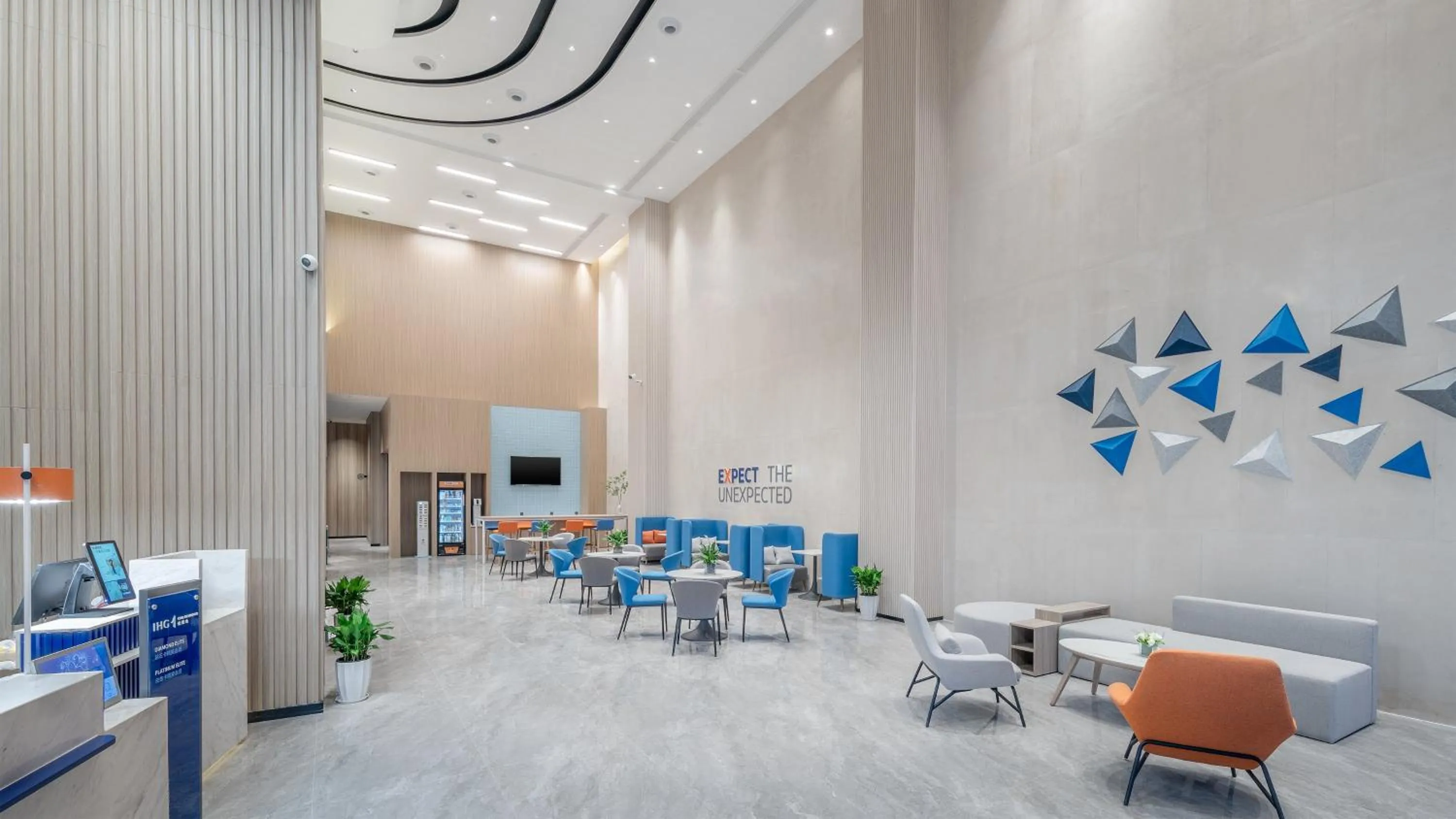 Property building, Restaurant/Places to Eat in Holiday Inn Express Nanchang Qingshan Lake View, an IHG Hotel