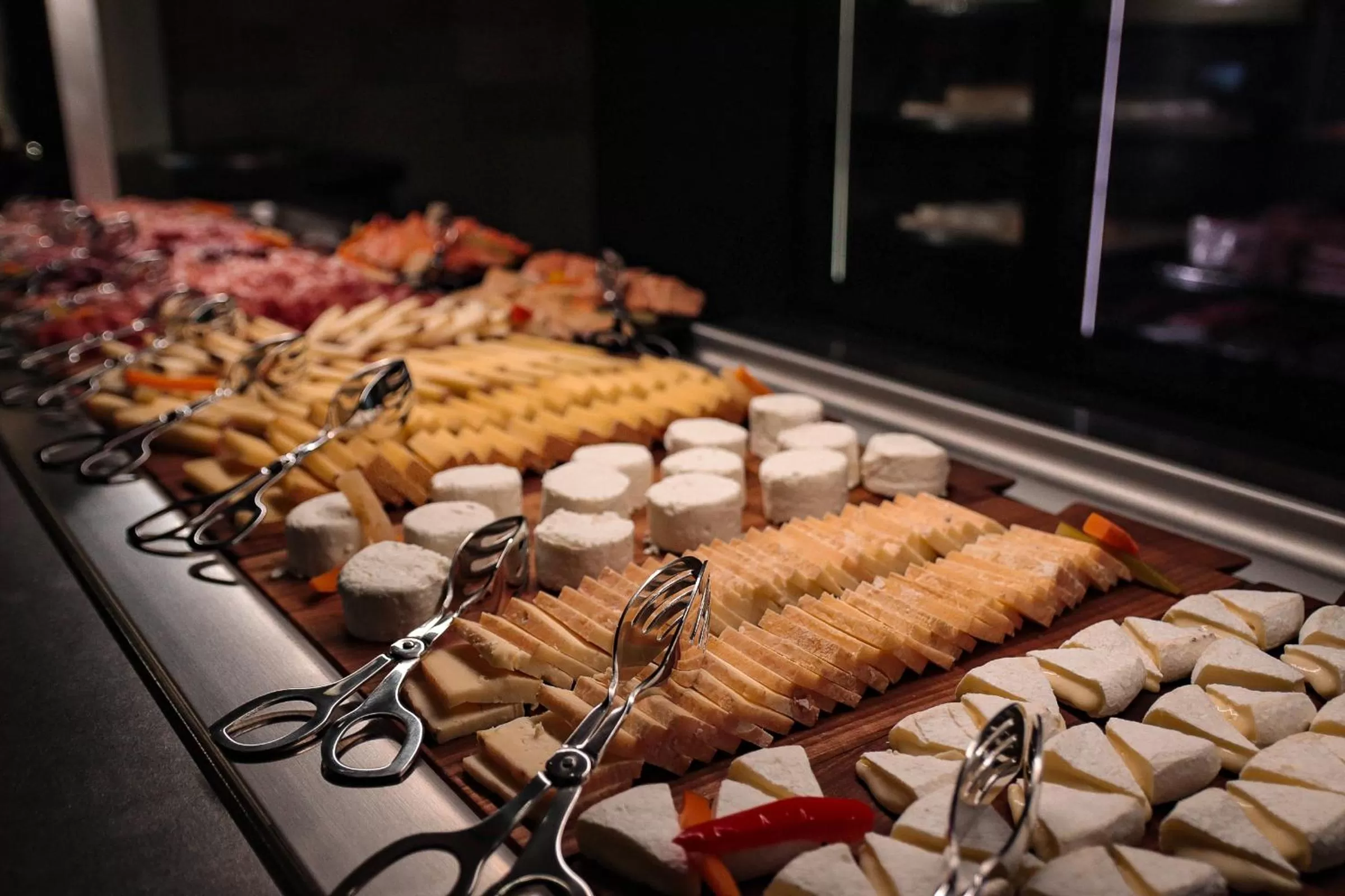 Breakfast in Villars Palace