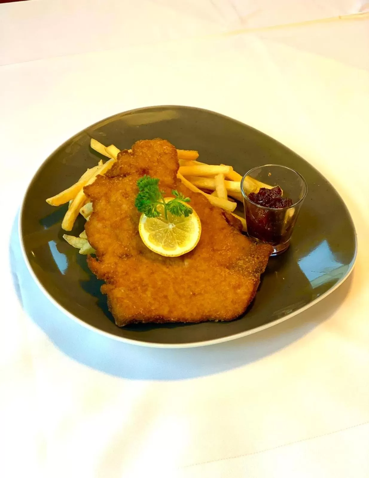 Food and drinks in Hotel Restaurant Südrast Dreiländereck