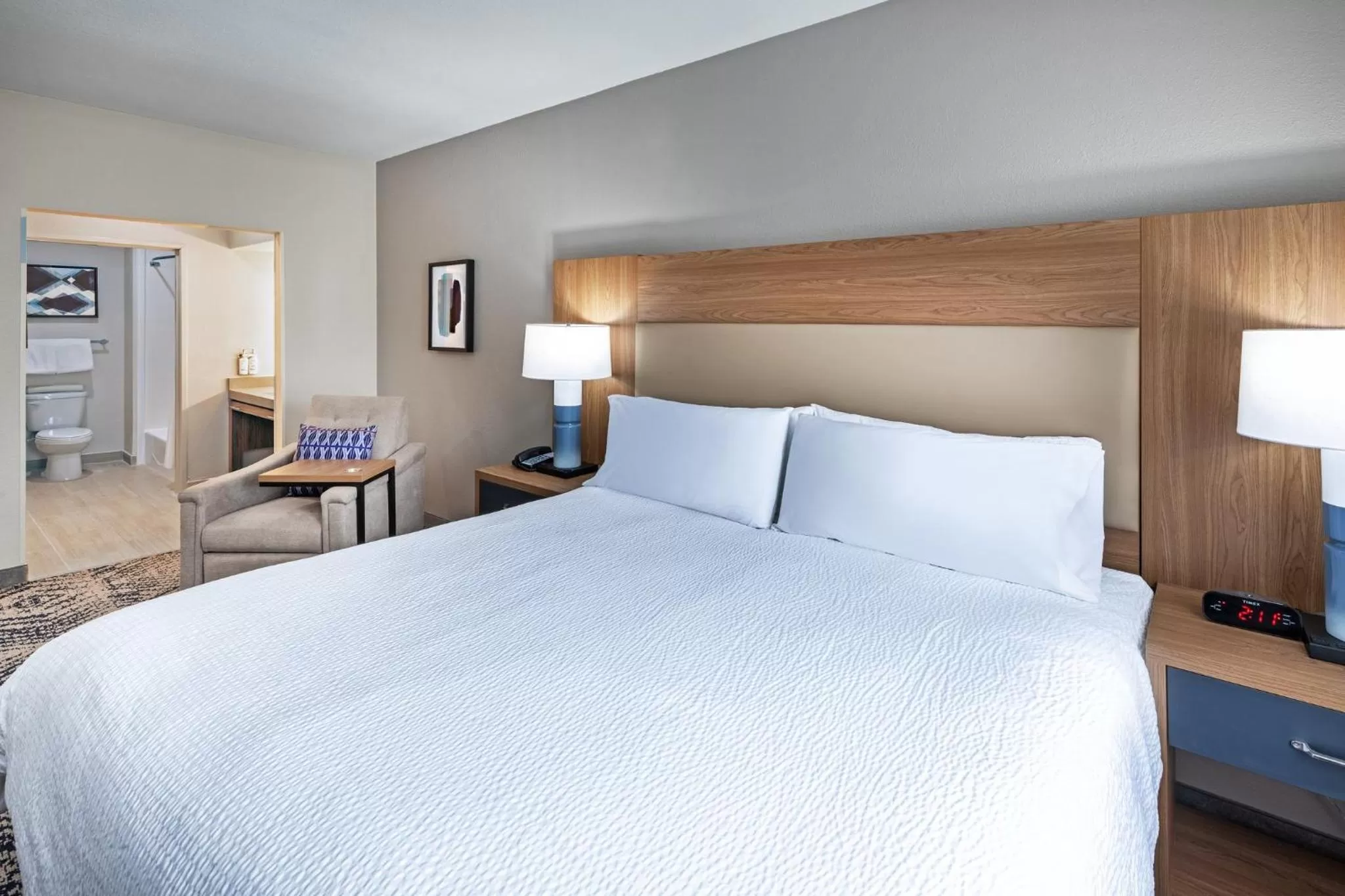 Photo of the whole room, Bed in Candlewood Suites DFW Airport North - Irving by IHG
