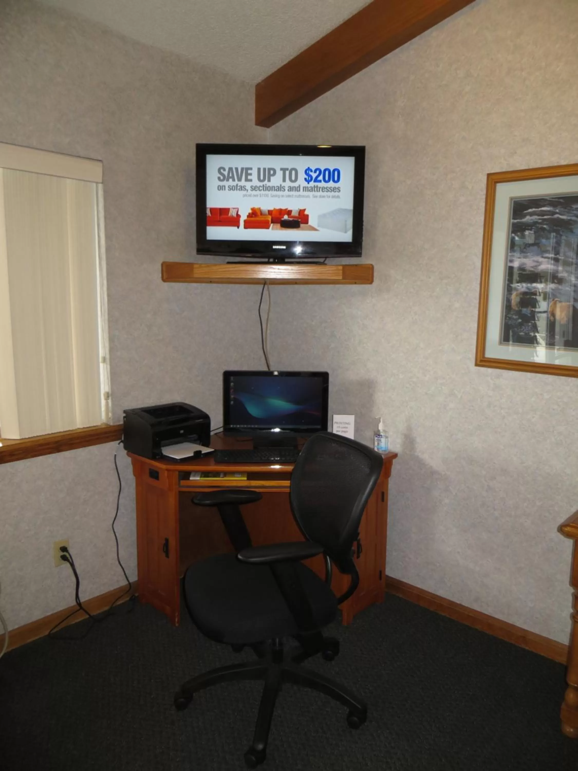 Business facilities in Super 8 by Wyndham Susanville