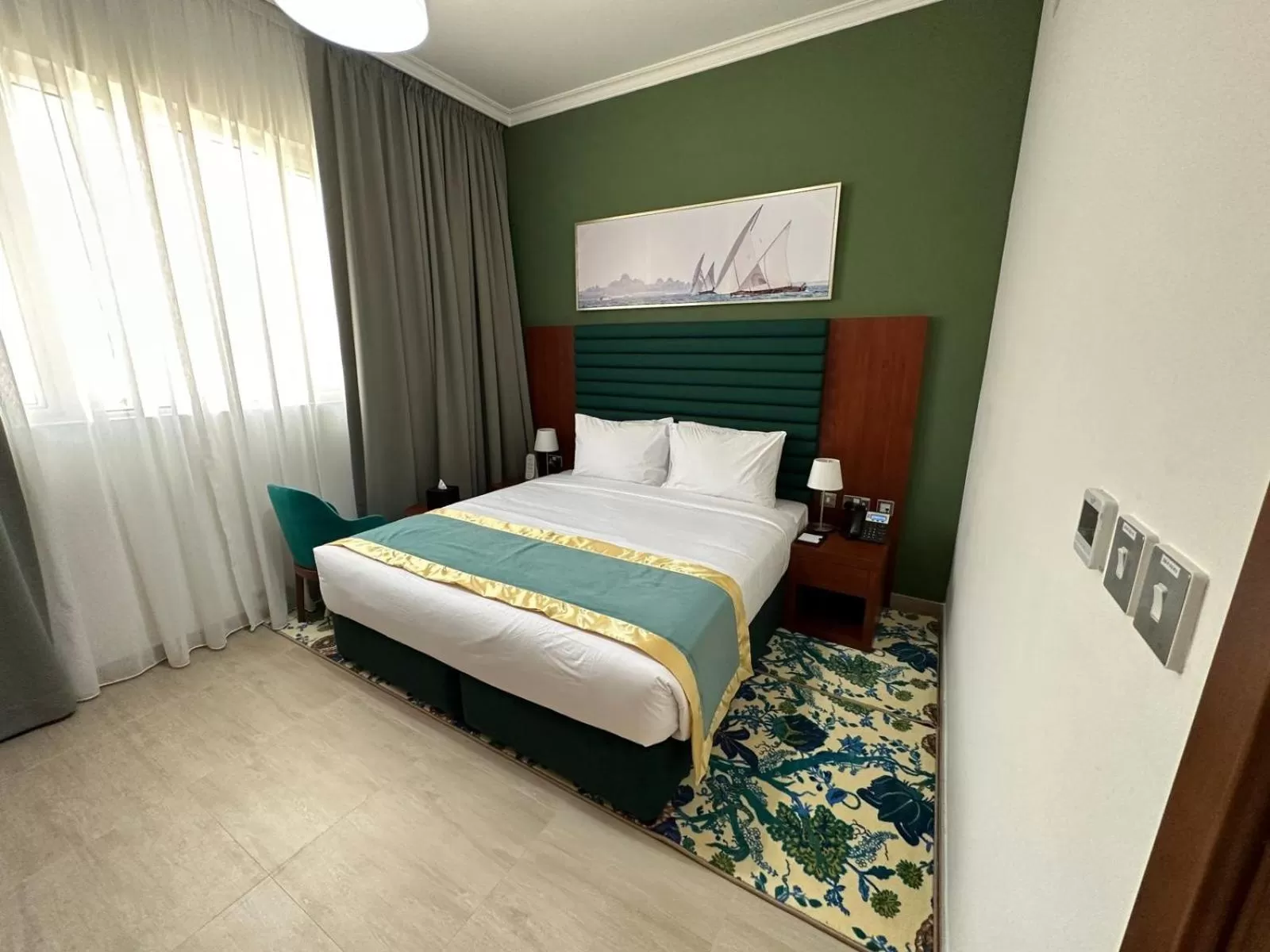 Bed in BANIYAS PLAZA HOTEL APARTMENTS