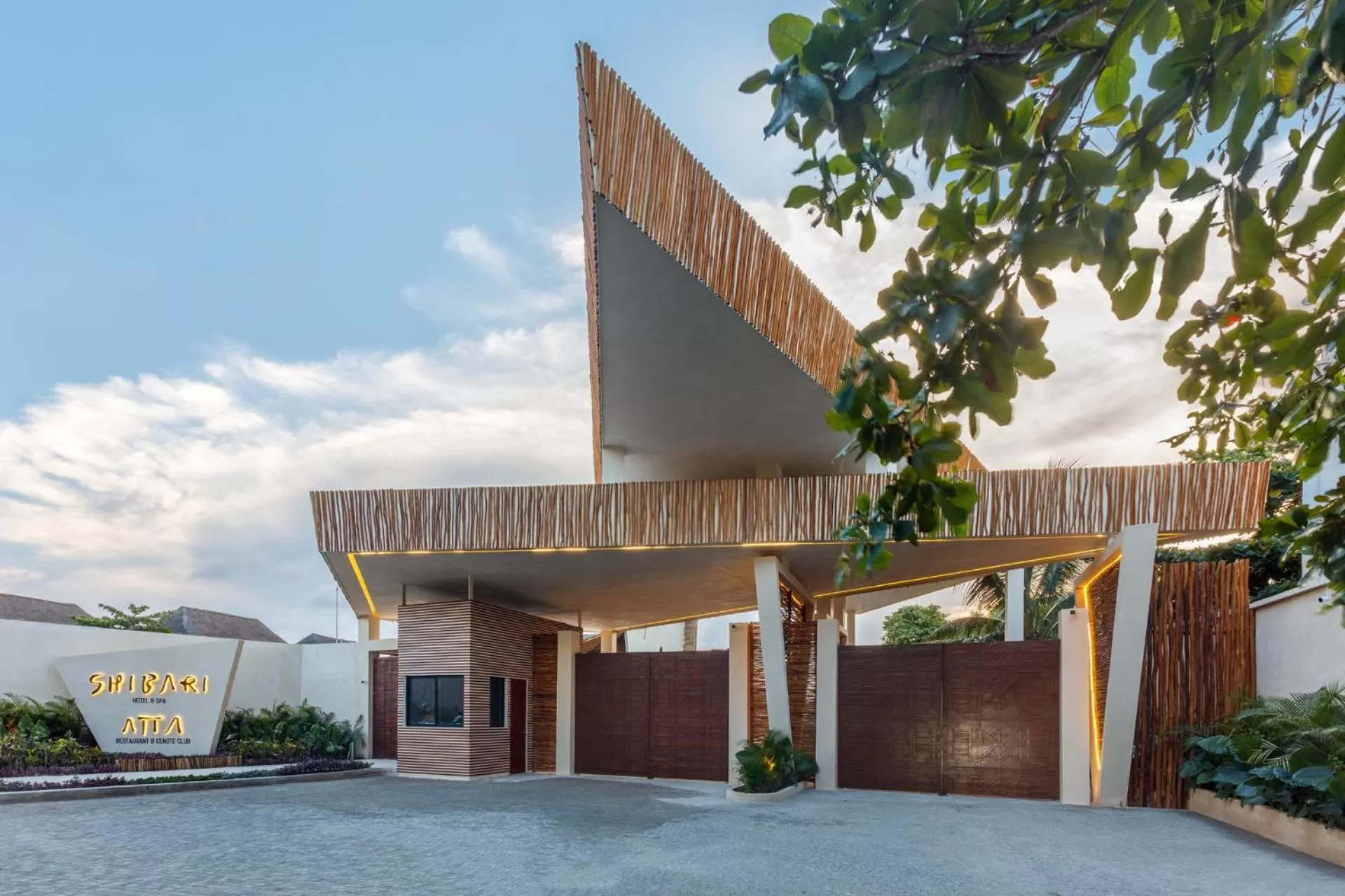 Property building in Hotel Shibari - Restaurant & Cenote Club