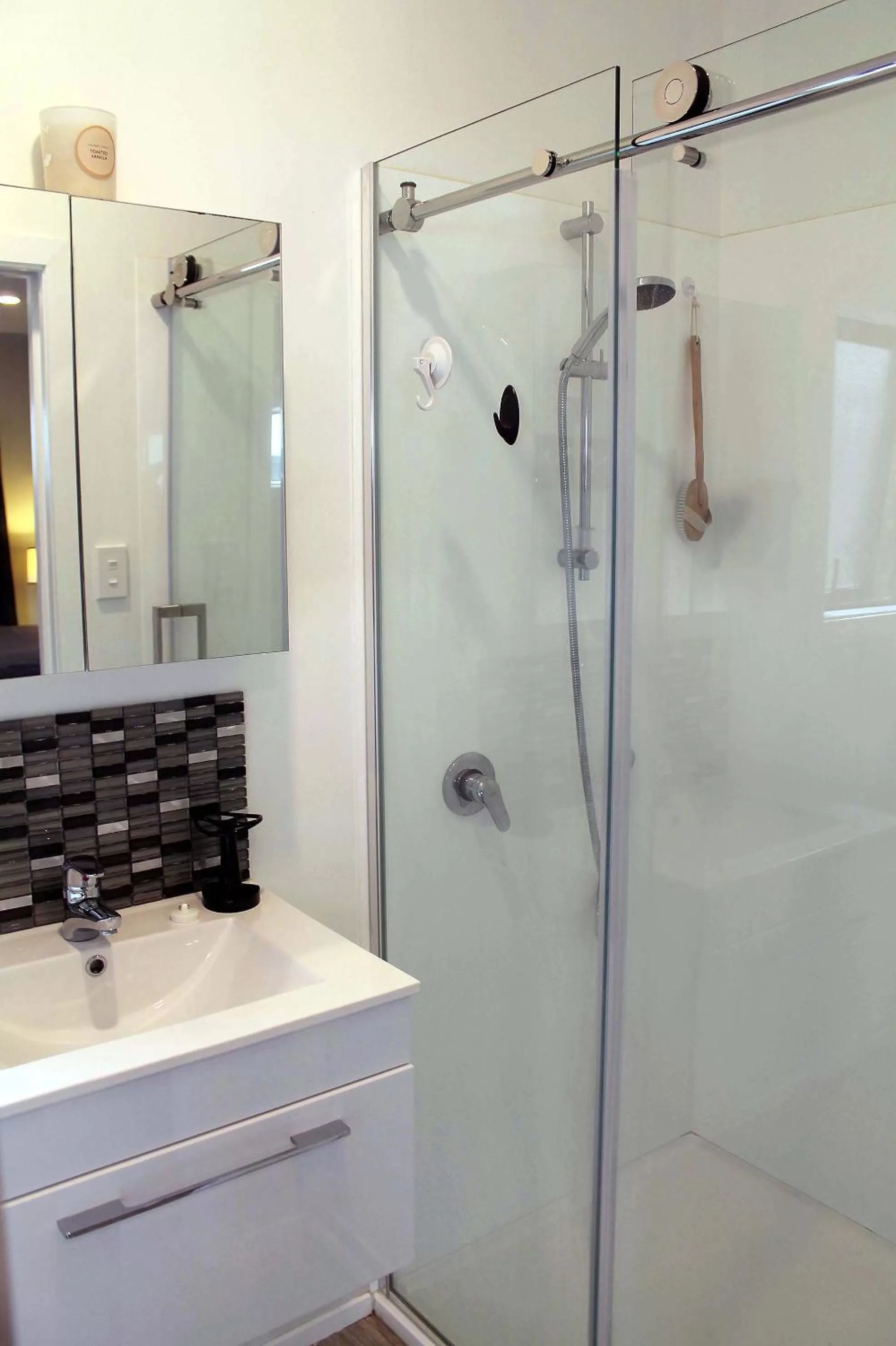 Bathroom in Marlborough Wine Country B&B