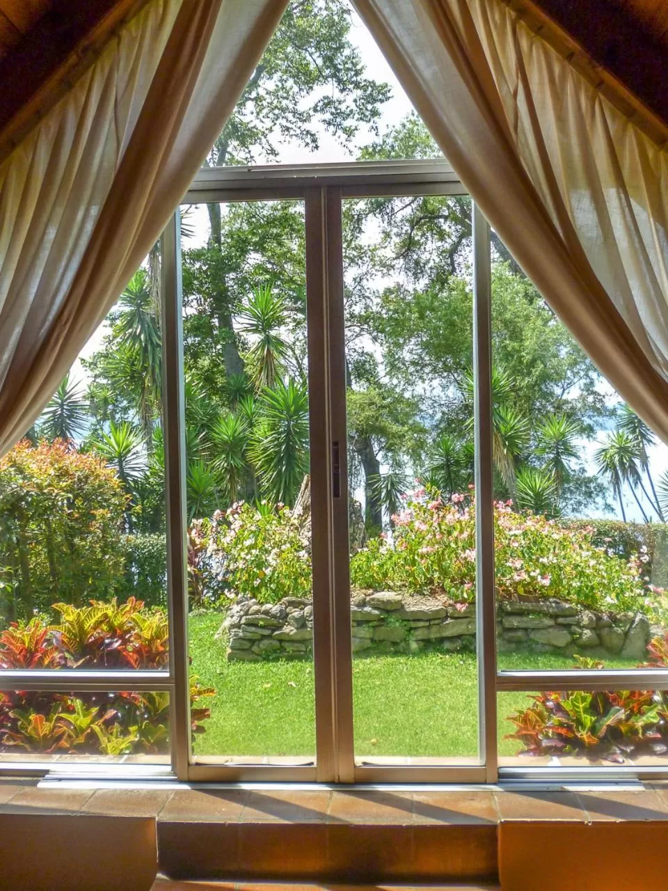 Garden view in Hotel San Buenaventura de Atitlán