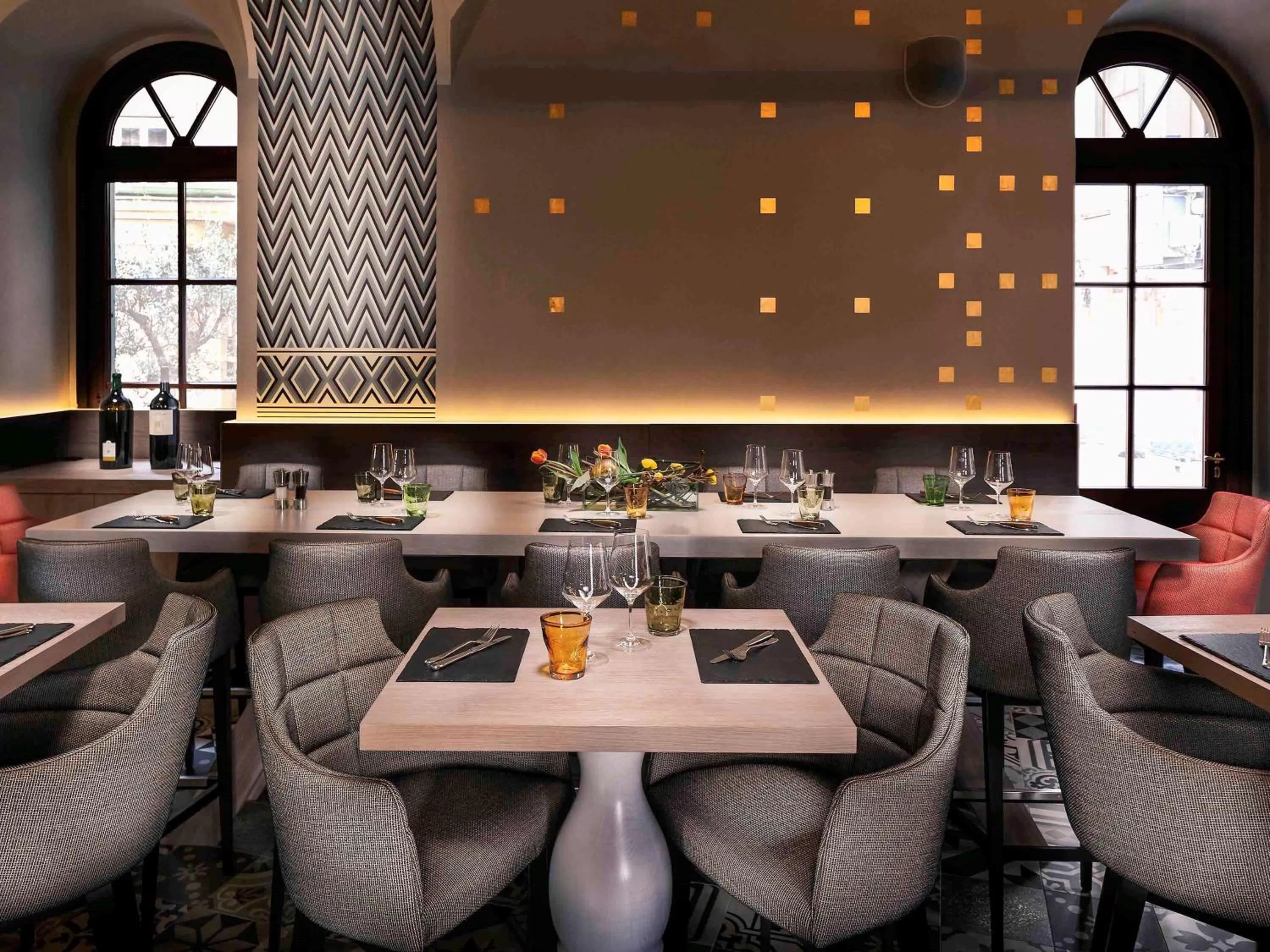 Restaurant/places to eat in Mercure Vienna First