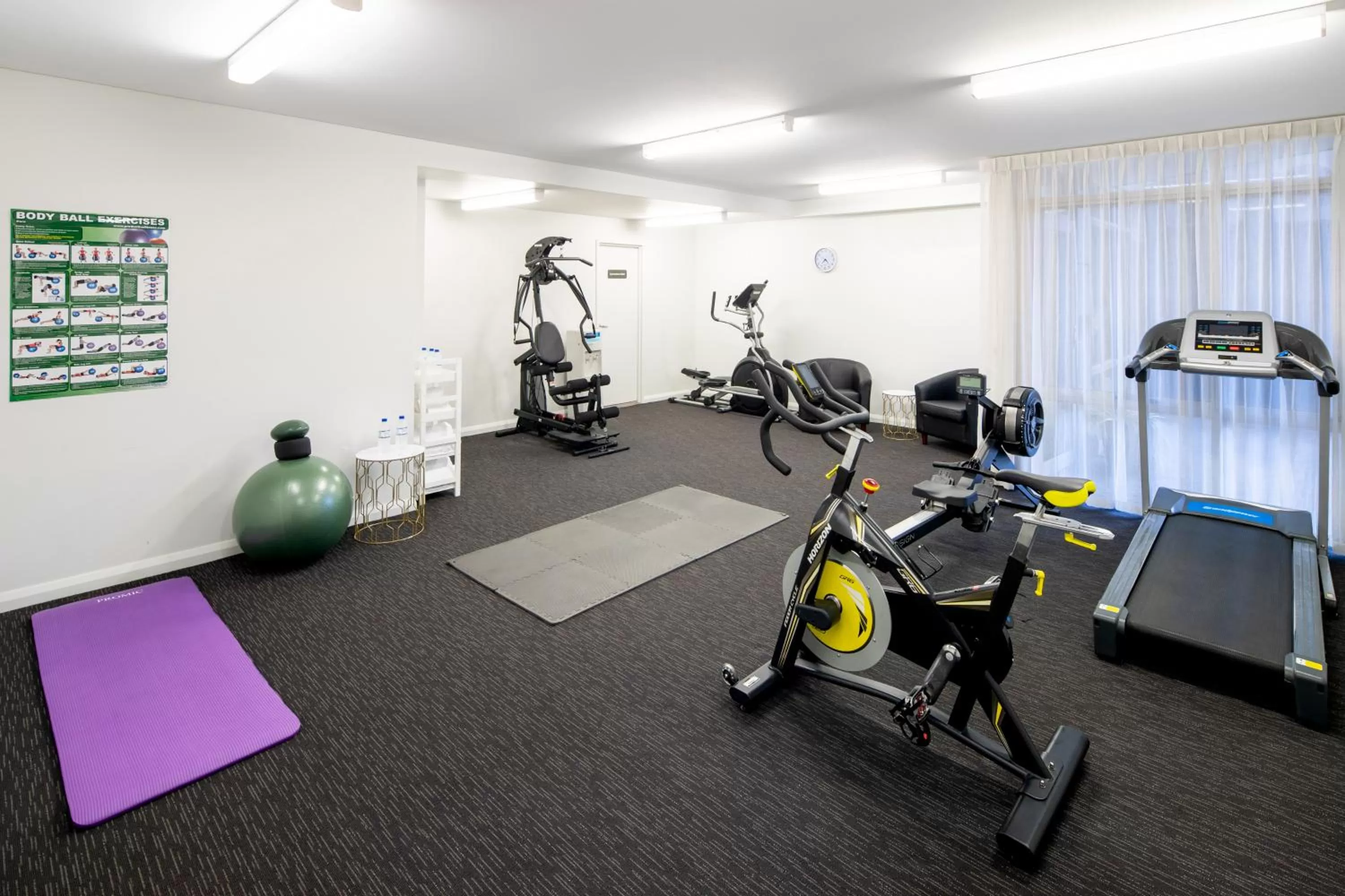 Fitness centre/facilities in Mantra Castle Hill Sydney, an Accor Hotel