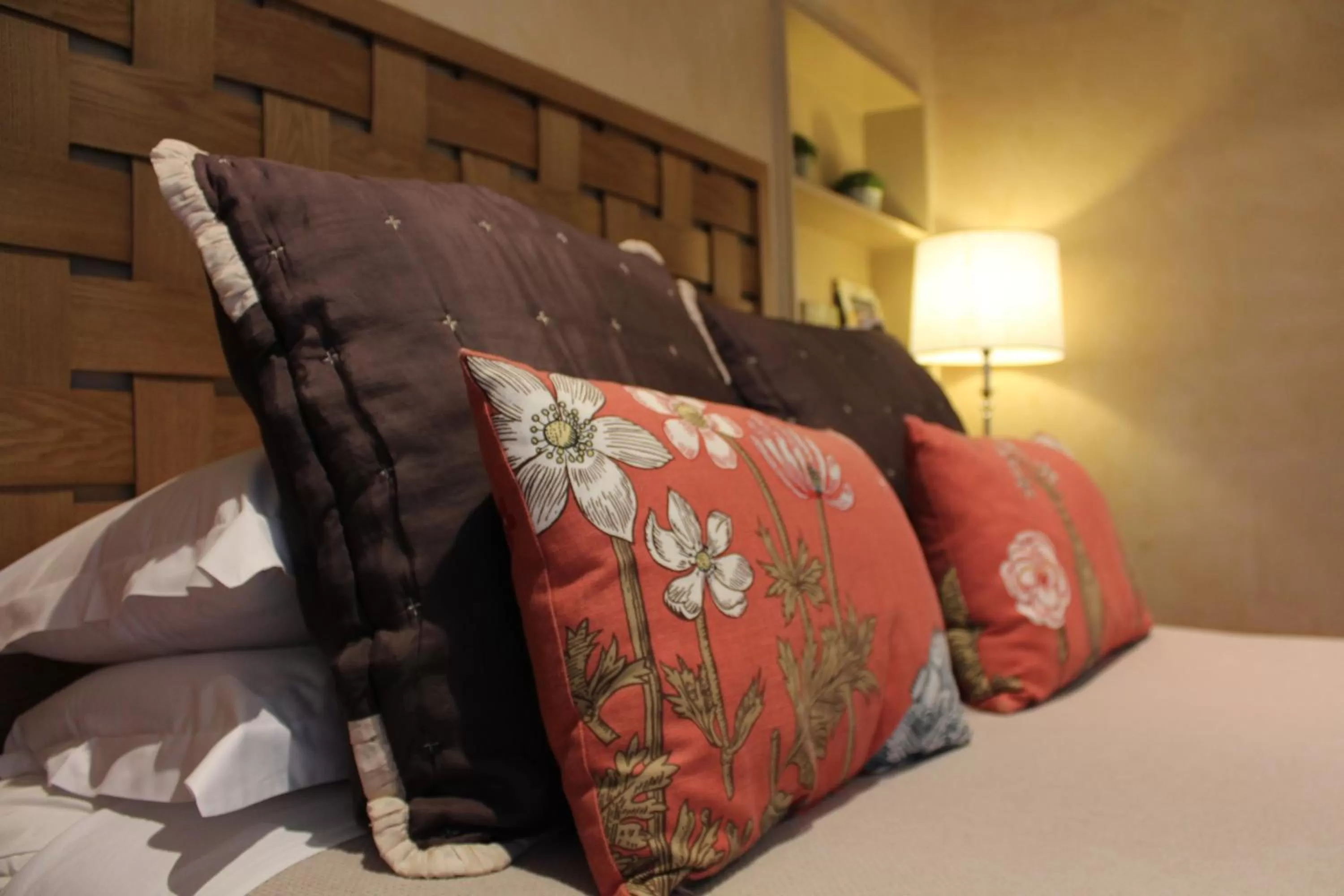 Bedroom, Bed in Inn Scone