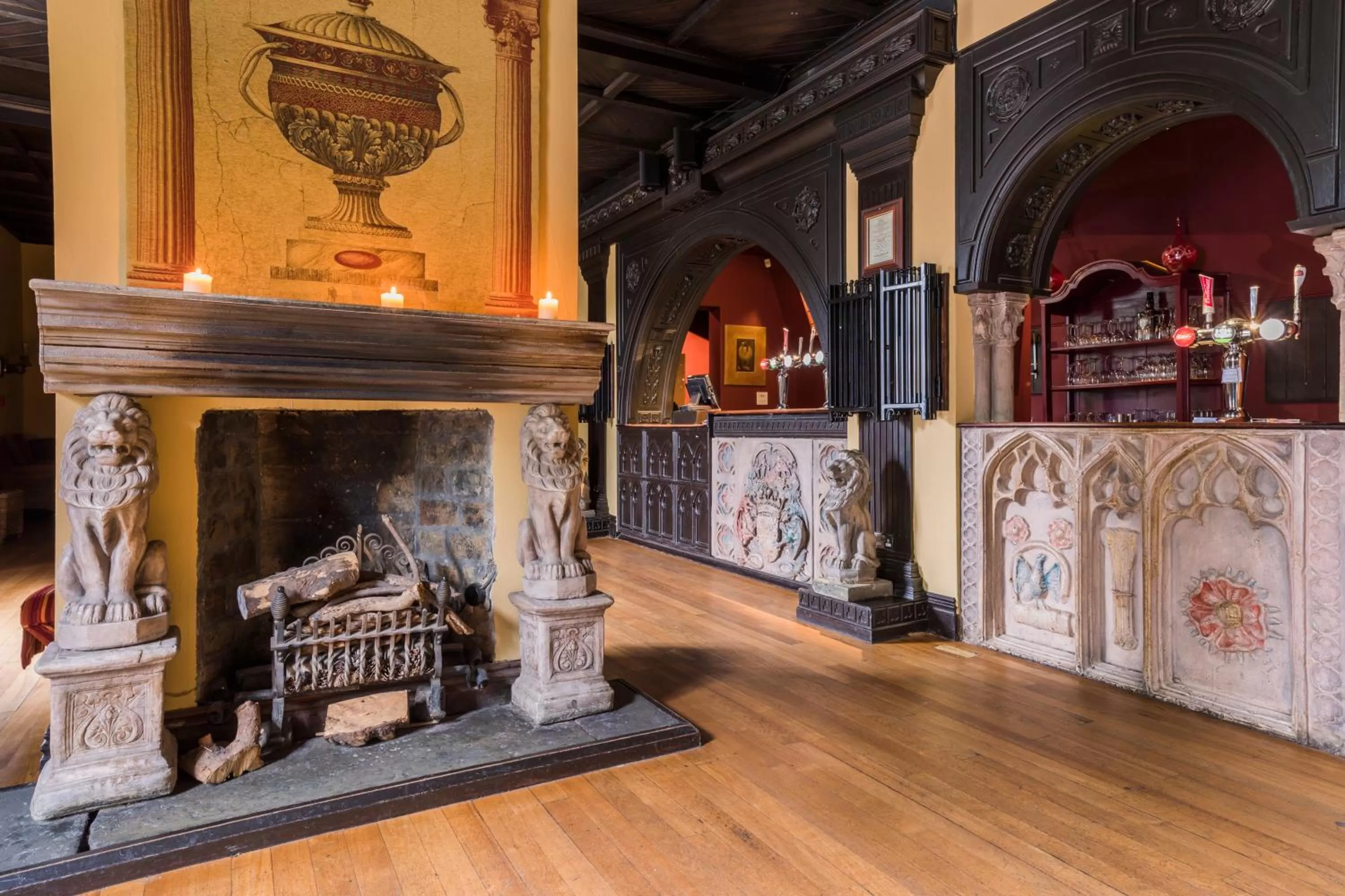 Lounge or bar in Coombe Abbey Hotel