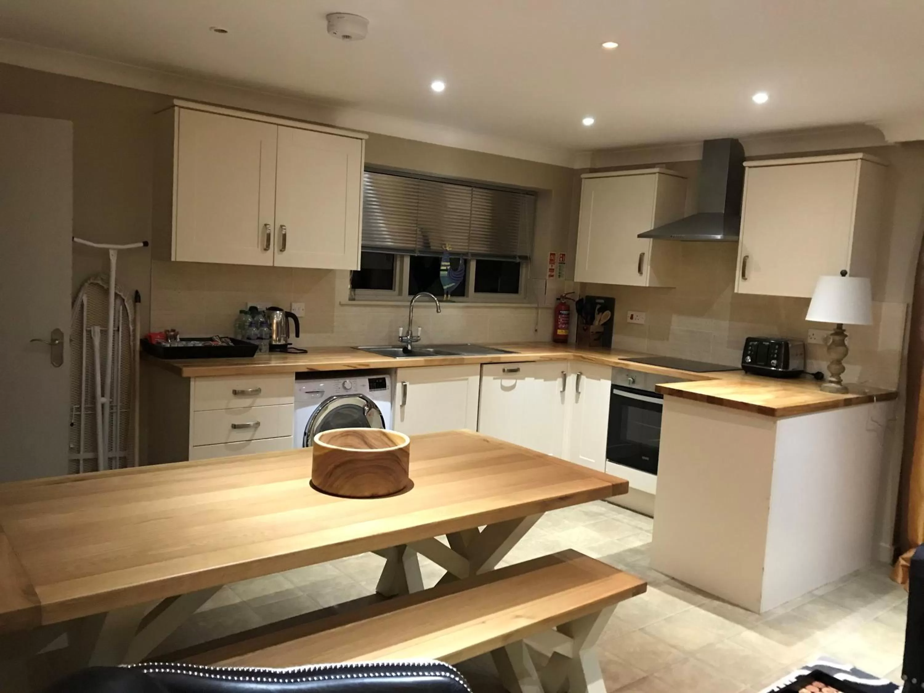 Kitchen or kitchenette in Scarborough Hill Country Inn