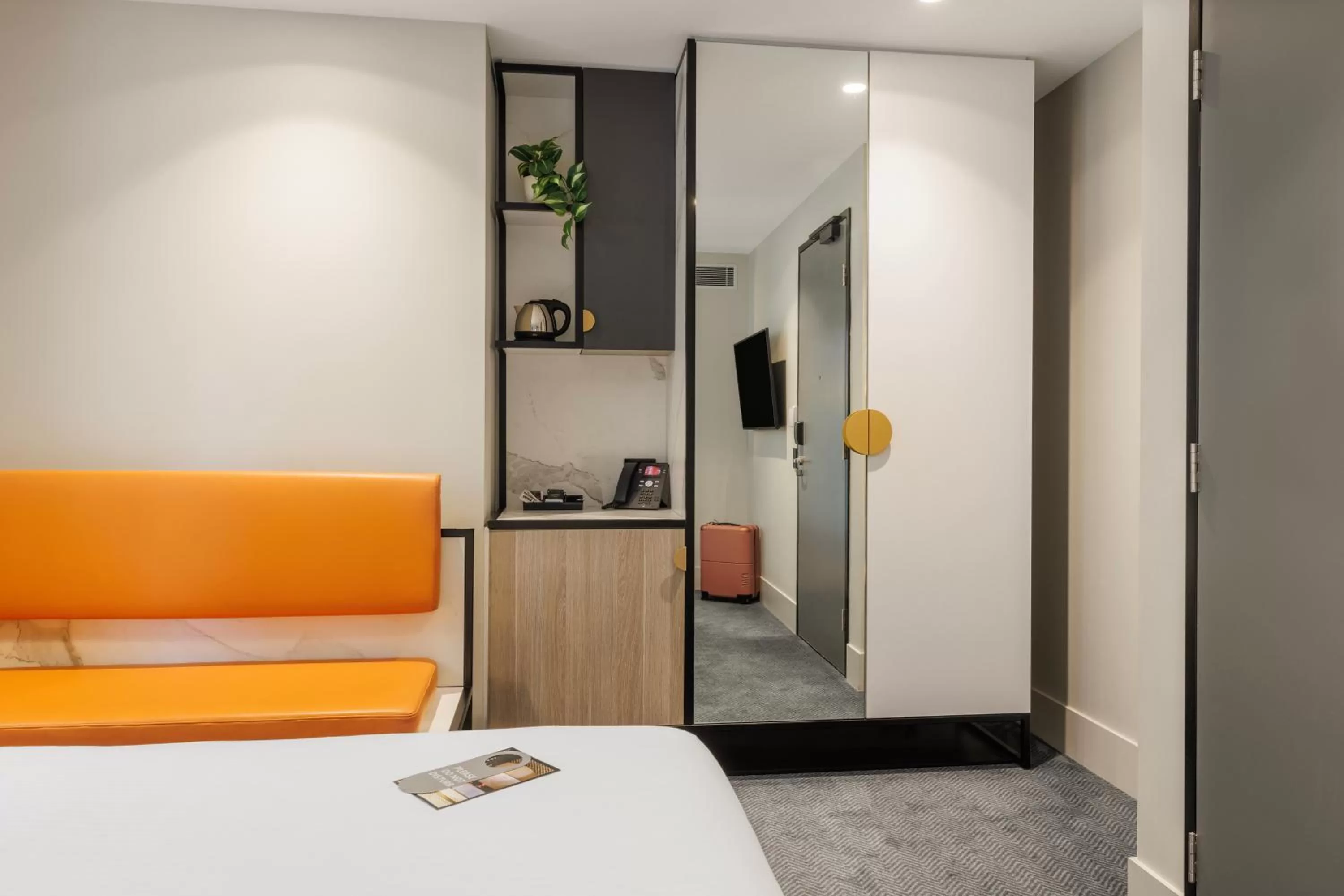 Bed in Brady Hotels Jones Lane