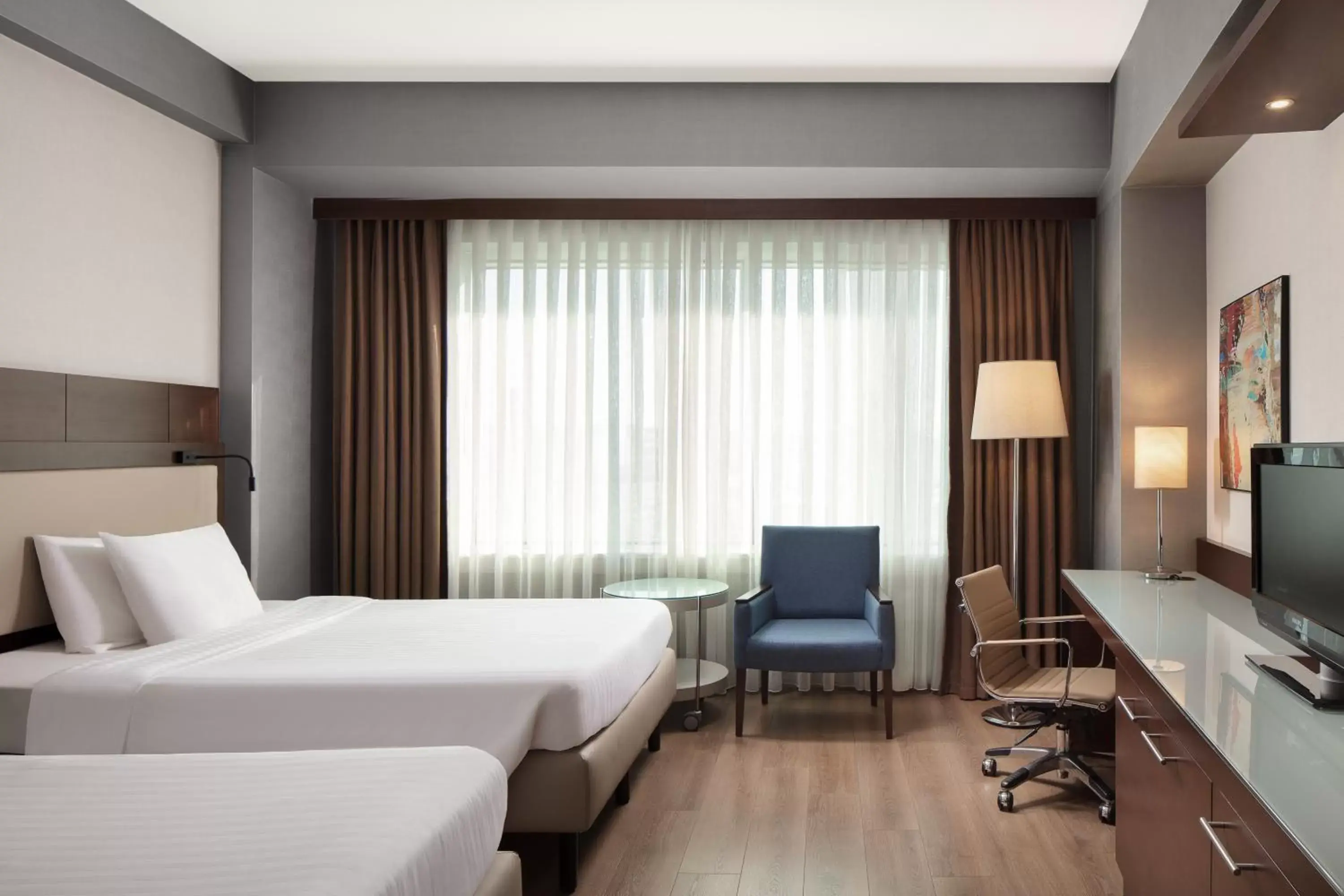Superior Twin Room in Courtyard by Marriott Istanbul West Superior Twin Room in Courtyard by Marriott Istanbul West