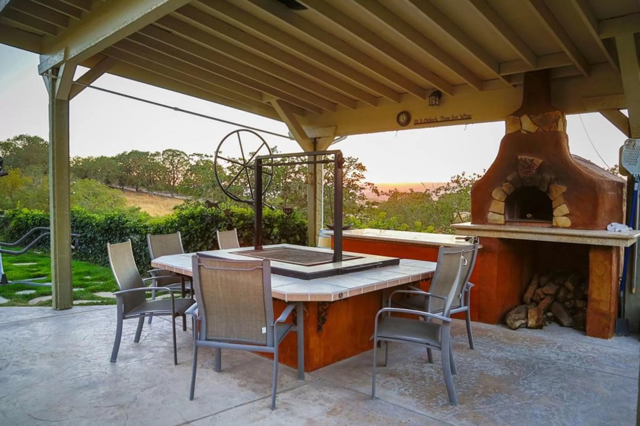 Superior Double Room in High Ridge Manor