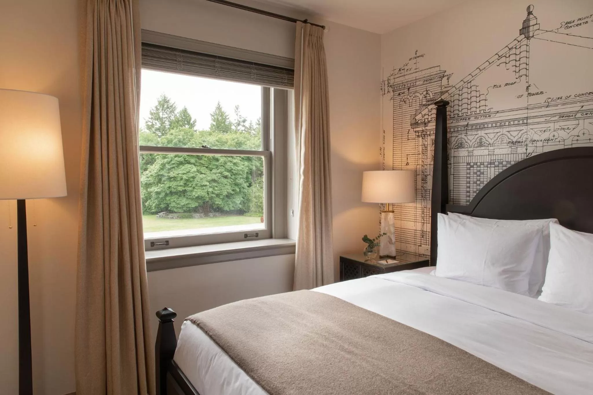 Bedroom, Bed in The Lodge at St Edward Park