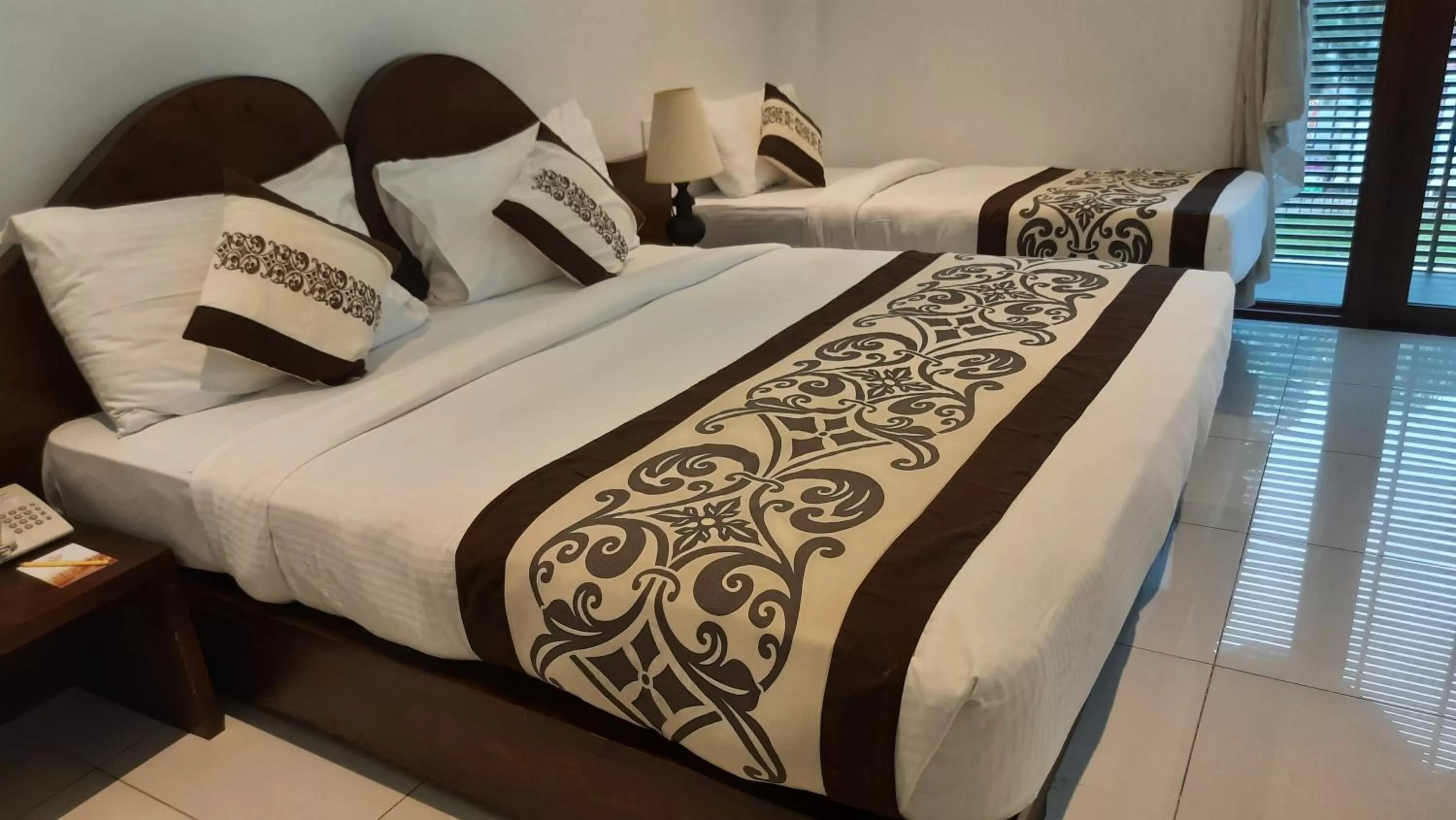 Bed in Royal Kandyan Hotel