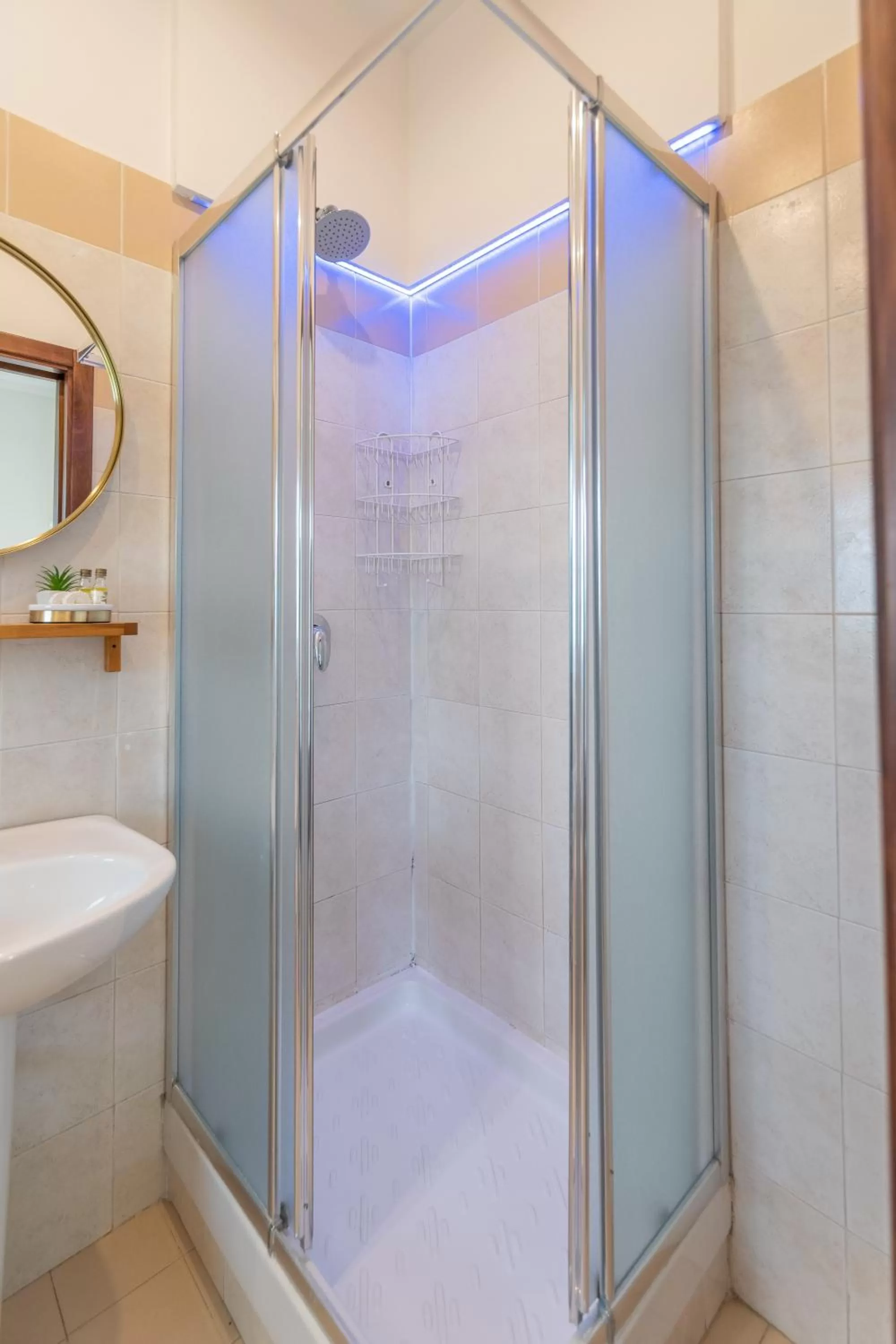 Shower in Villa Rocla guest house Pompei