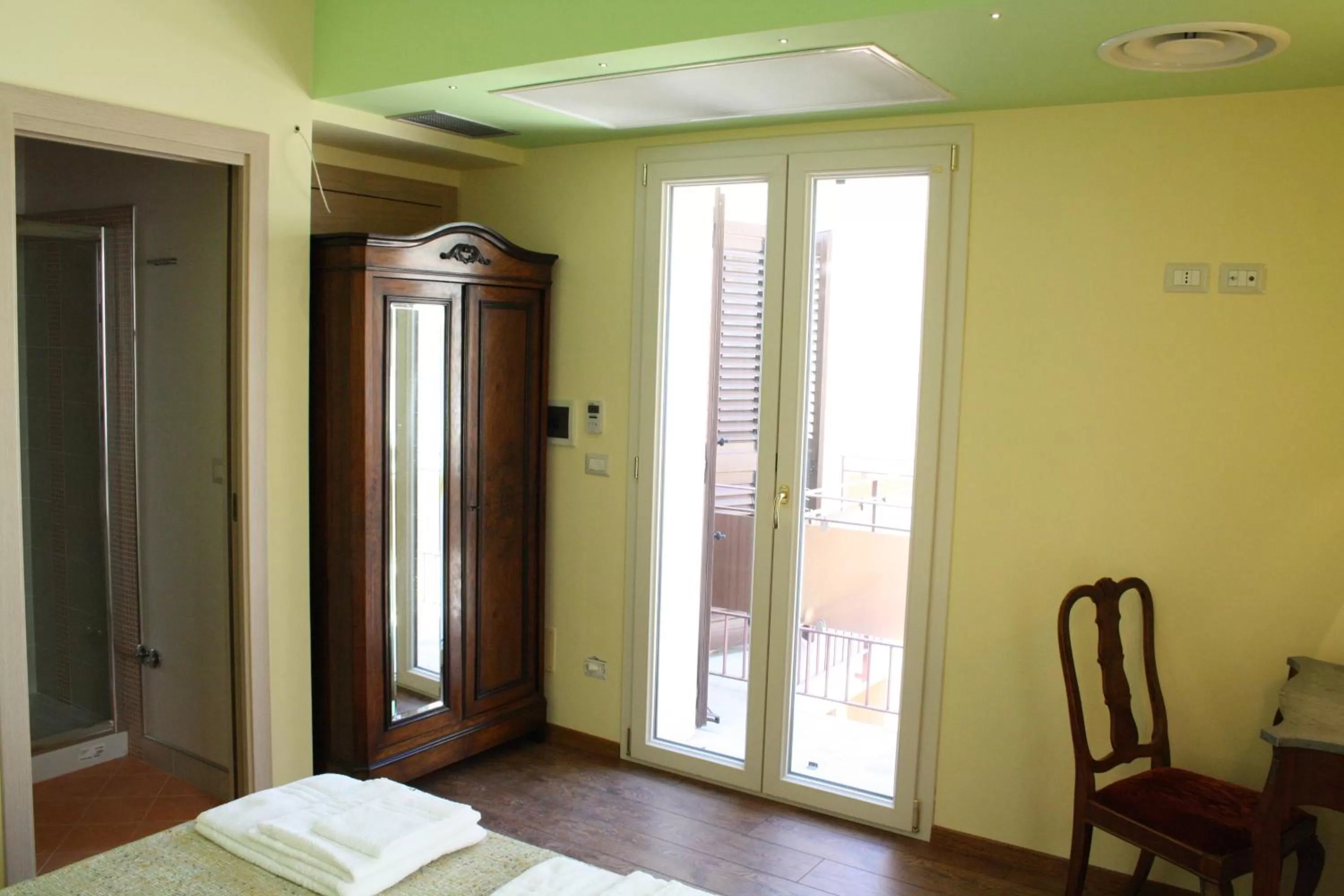 Photo of the whole room, Bed in Il Principe B&B