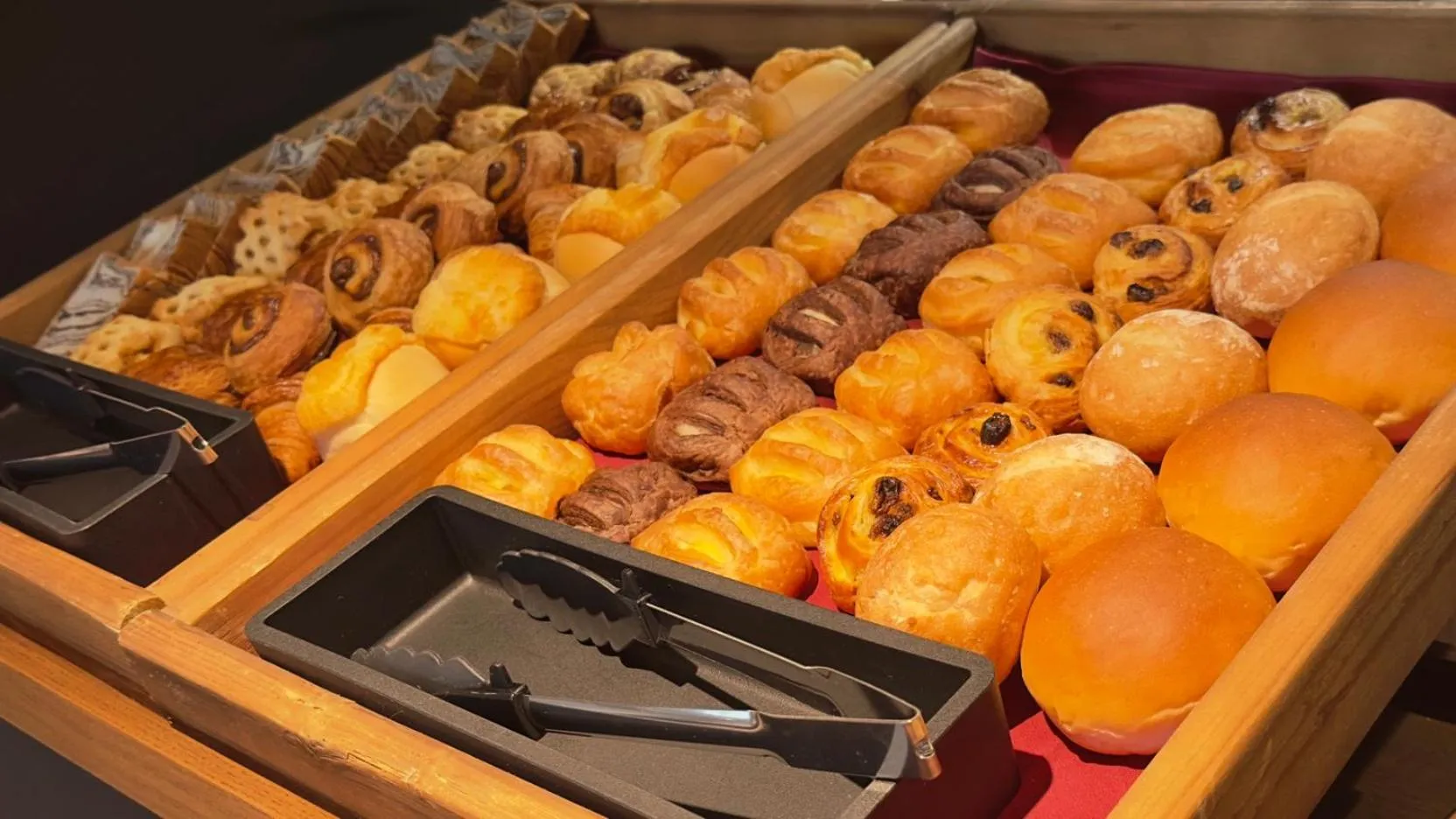 Breakfast in Henn na Hotel Premier Kyoto Gojo Karasuma -Formerly Watermark Hotel Kyoto-