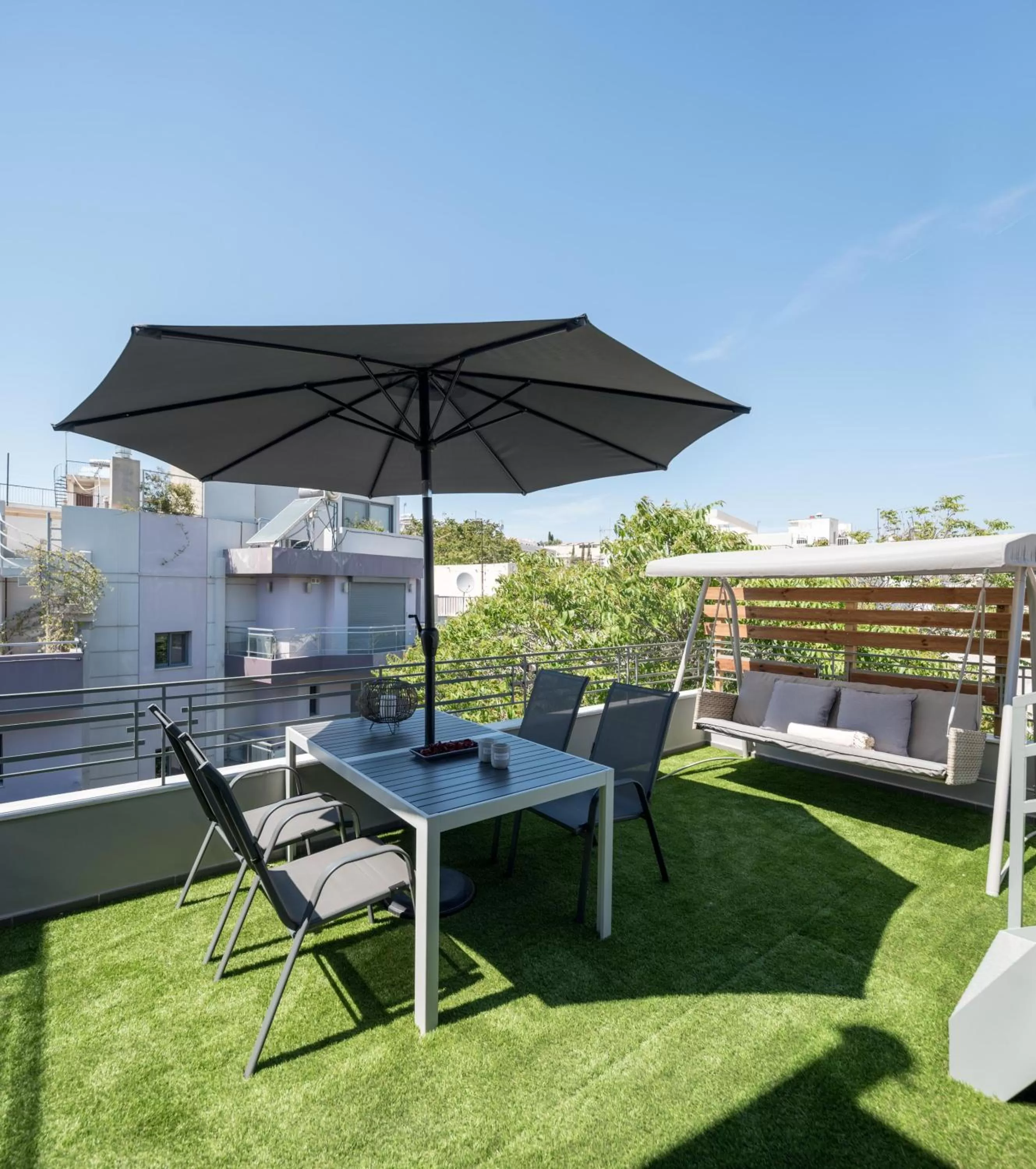 Patio in 12 Keys Athens Apartments