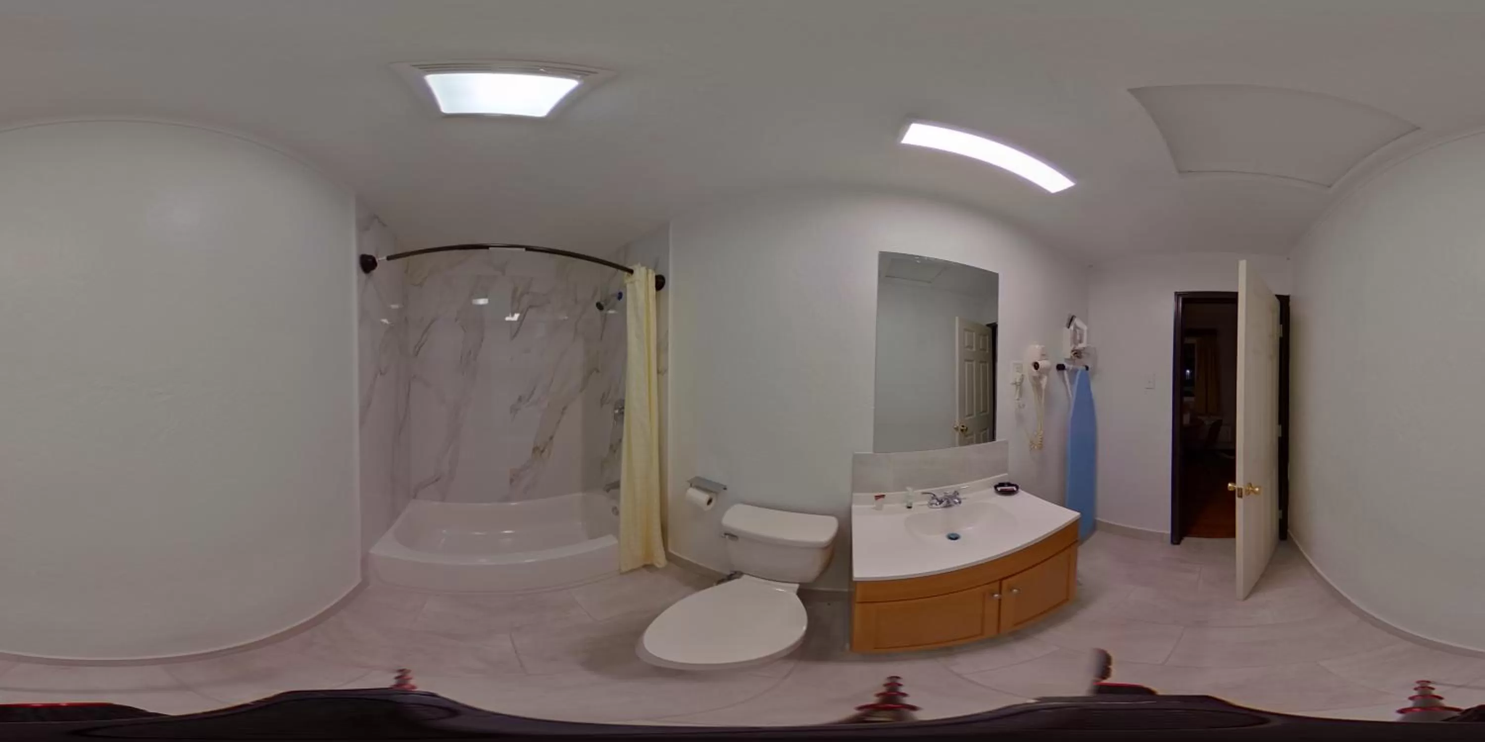 Bathroom in Buffalo Inn Vintage MOTEL