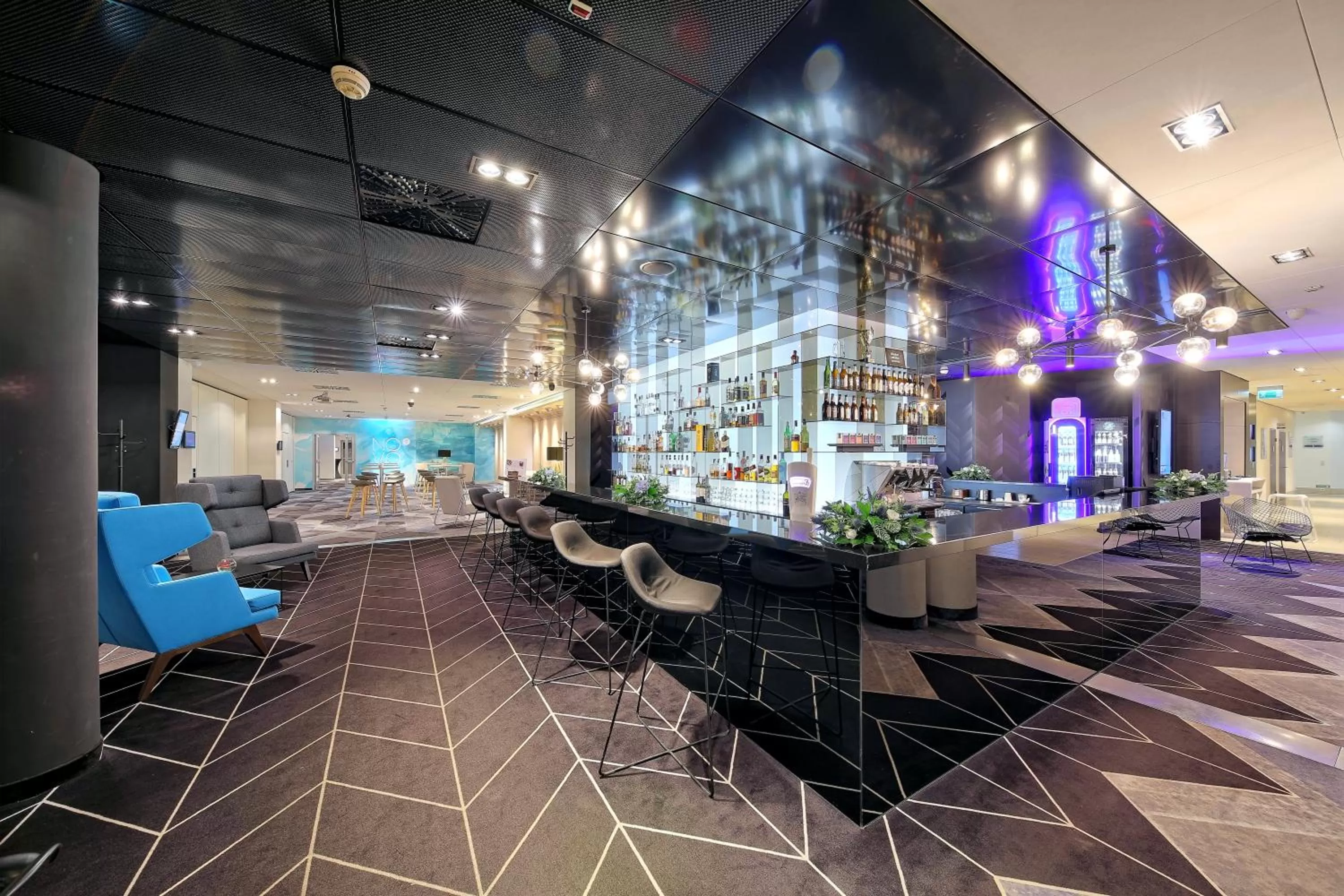 Lounge or bar in Novotel Katowice Centrum