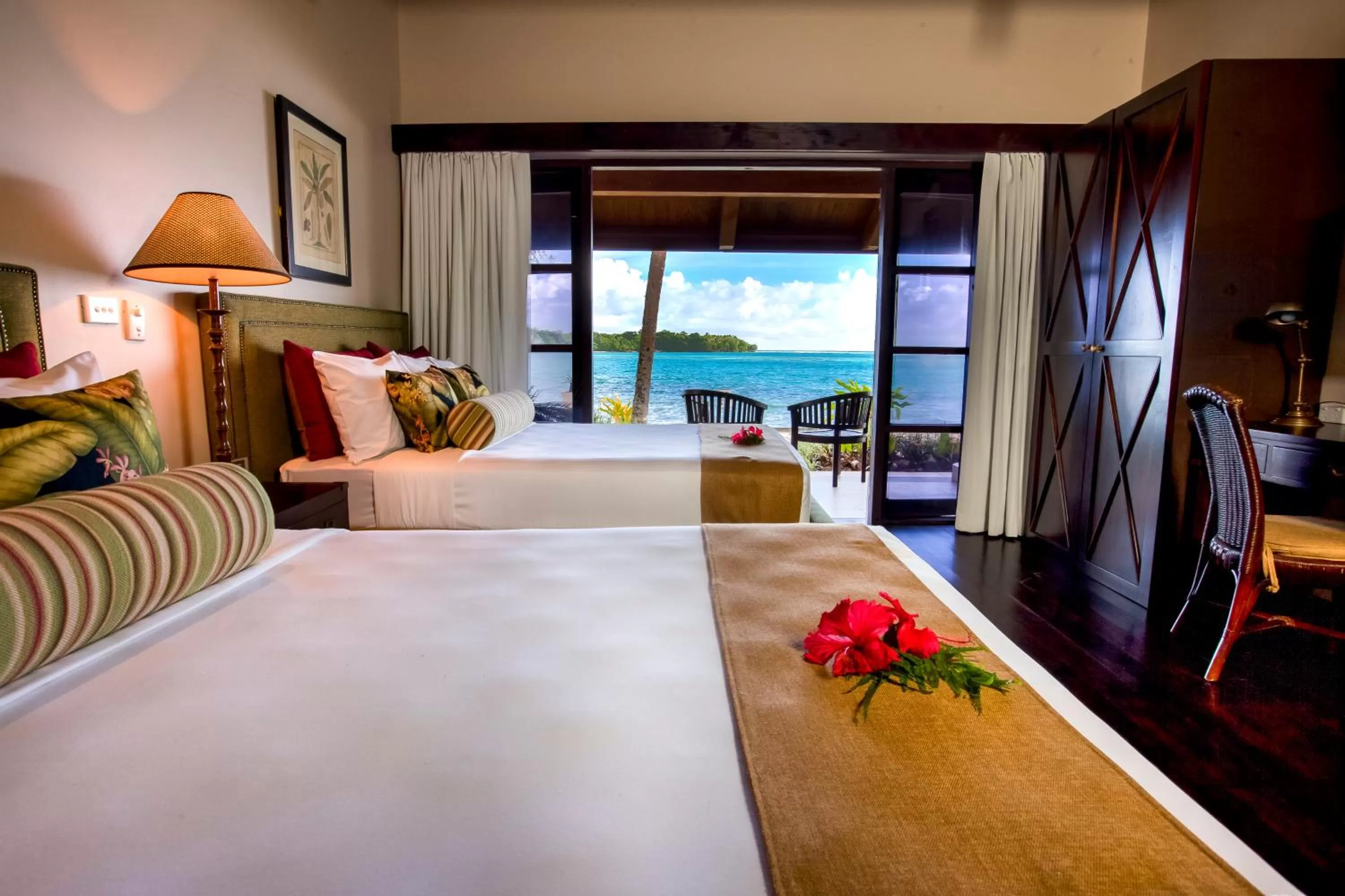 Sea view, Bed in Warwick Le Lagon Resort & Spa, Vanuatu