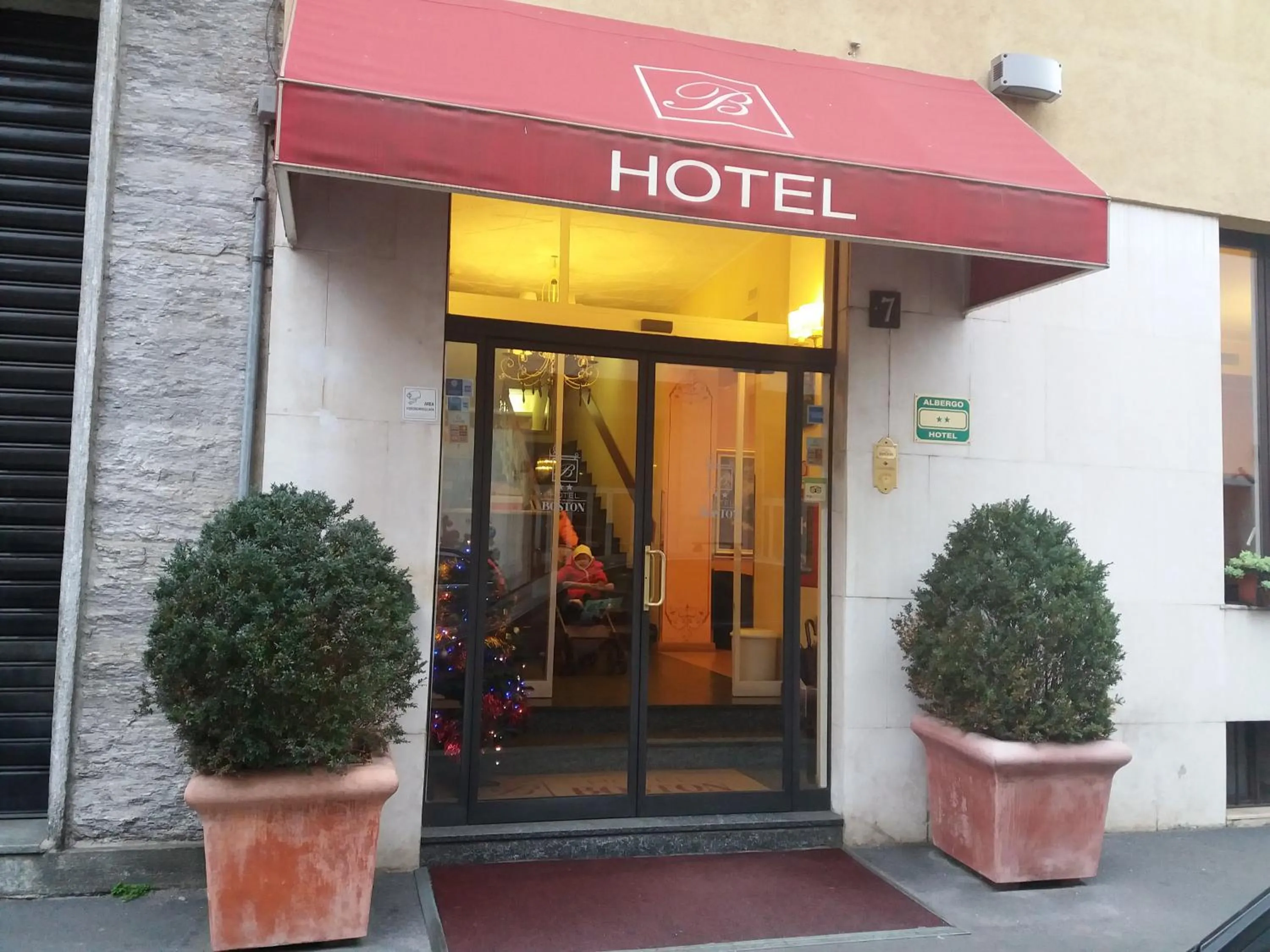 Facade/entrance in Hotel Boston