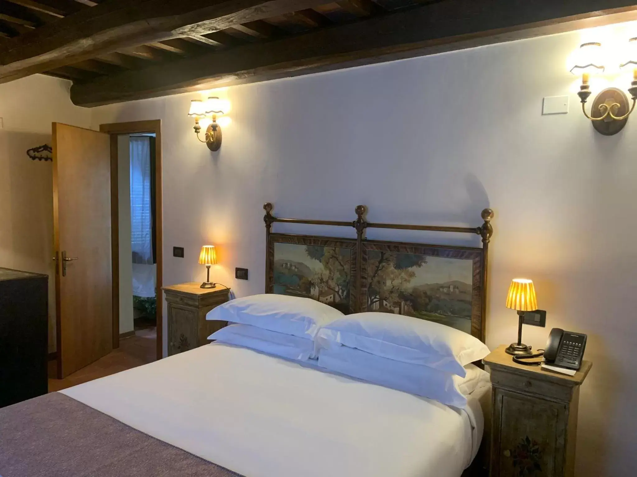 Deluxe Room in Borgo Petroro Deluxe Room in Borgo Petroro