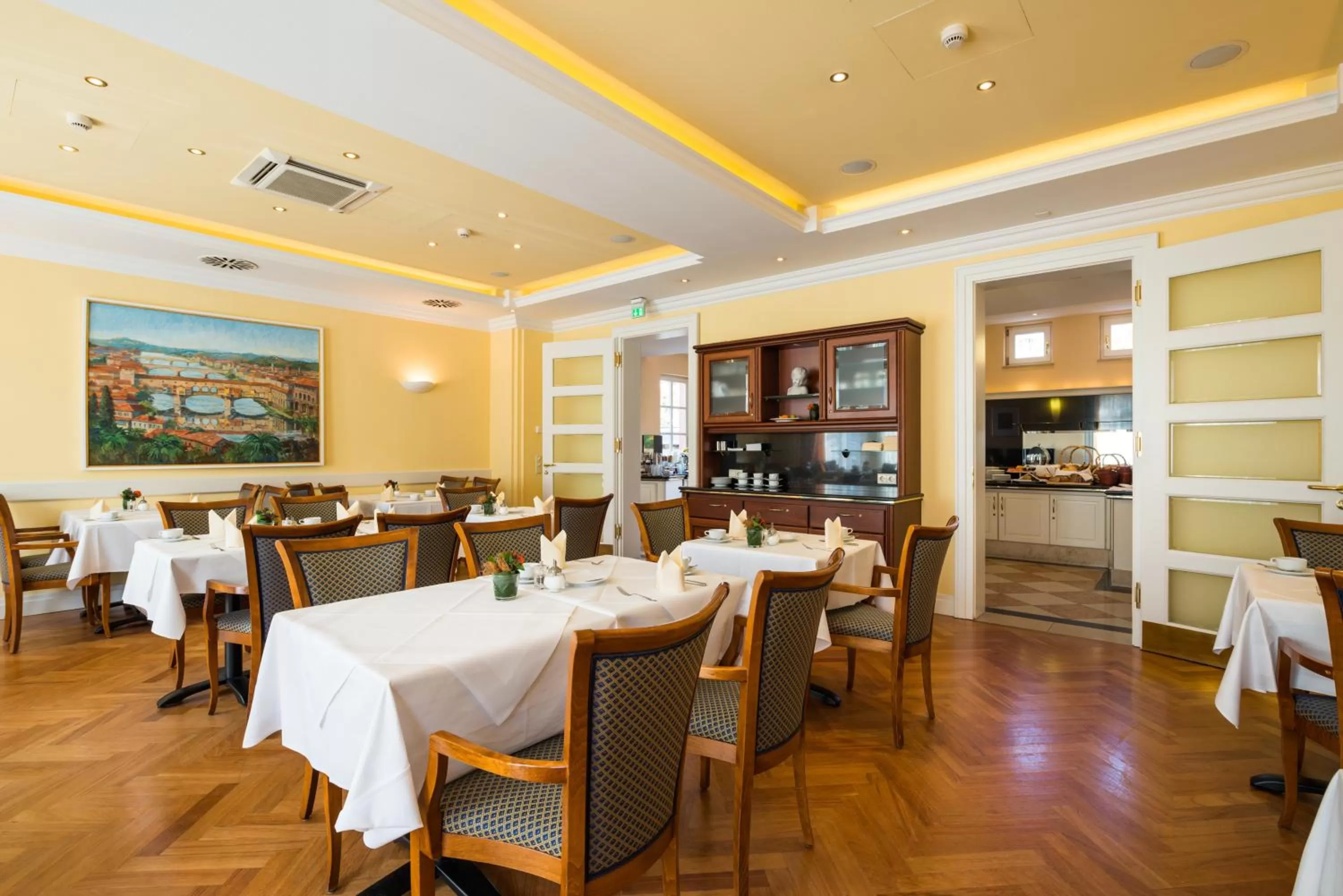 Restaurant/places to eat in Hotel Villa Geyerswörth