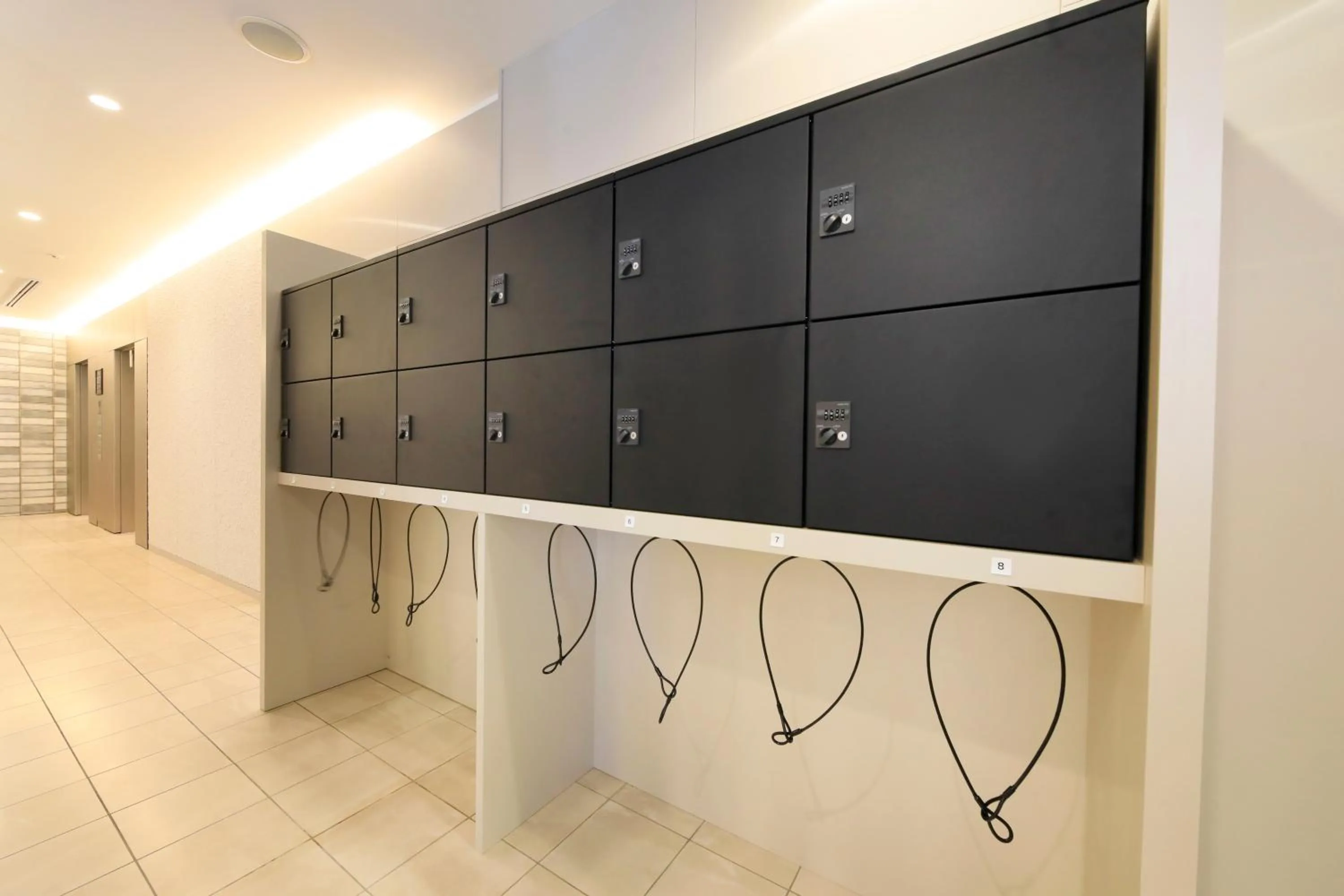 microwave in Richmond Hotel Yokohama-Bashamichi