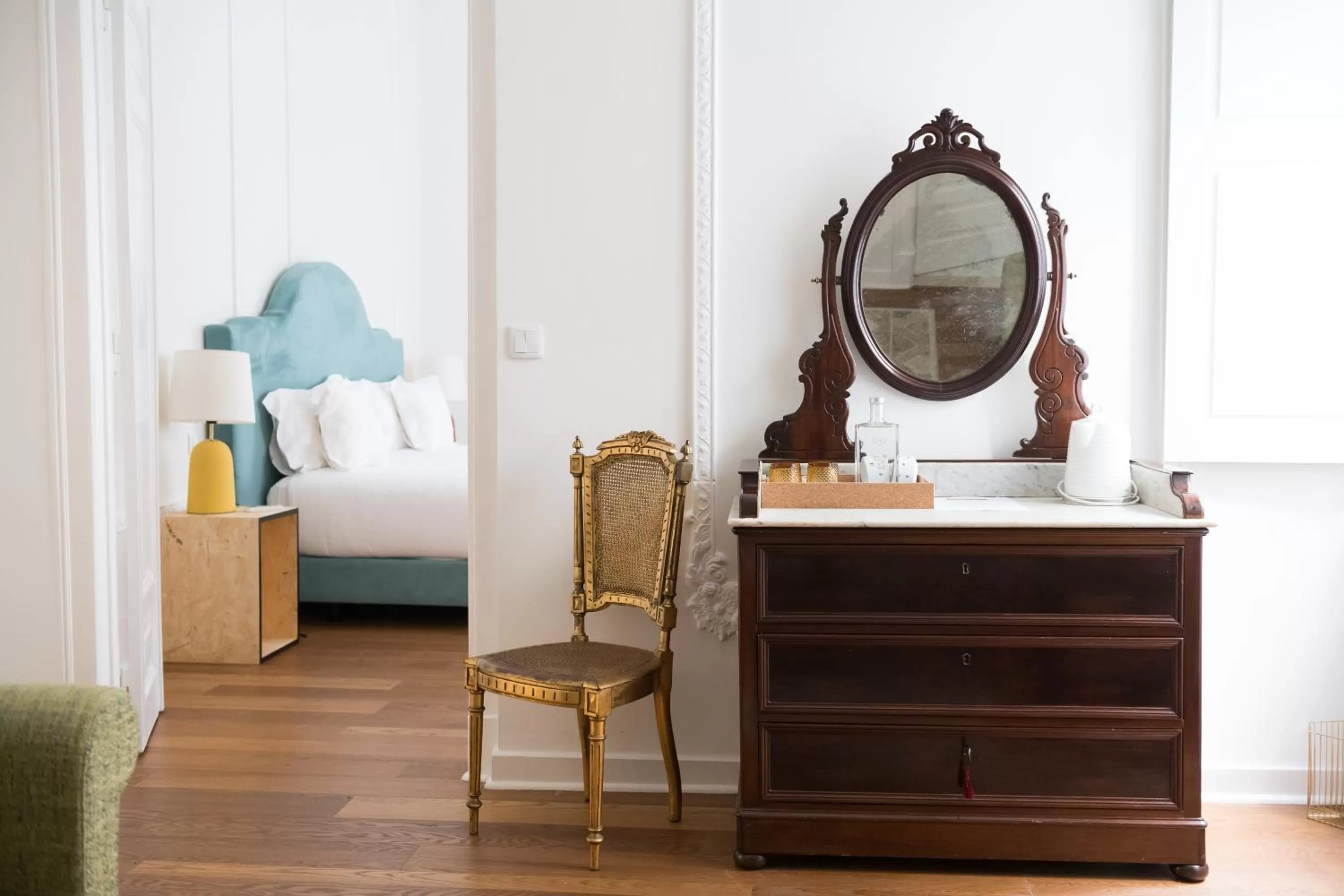 Bedroom, Bed in 1869 Príncipe Real House