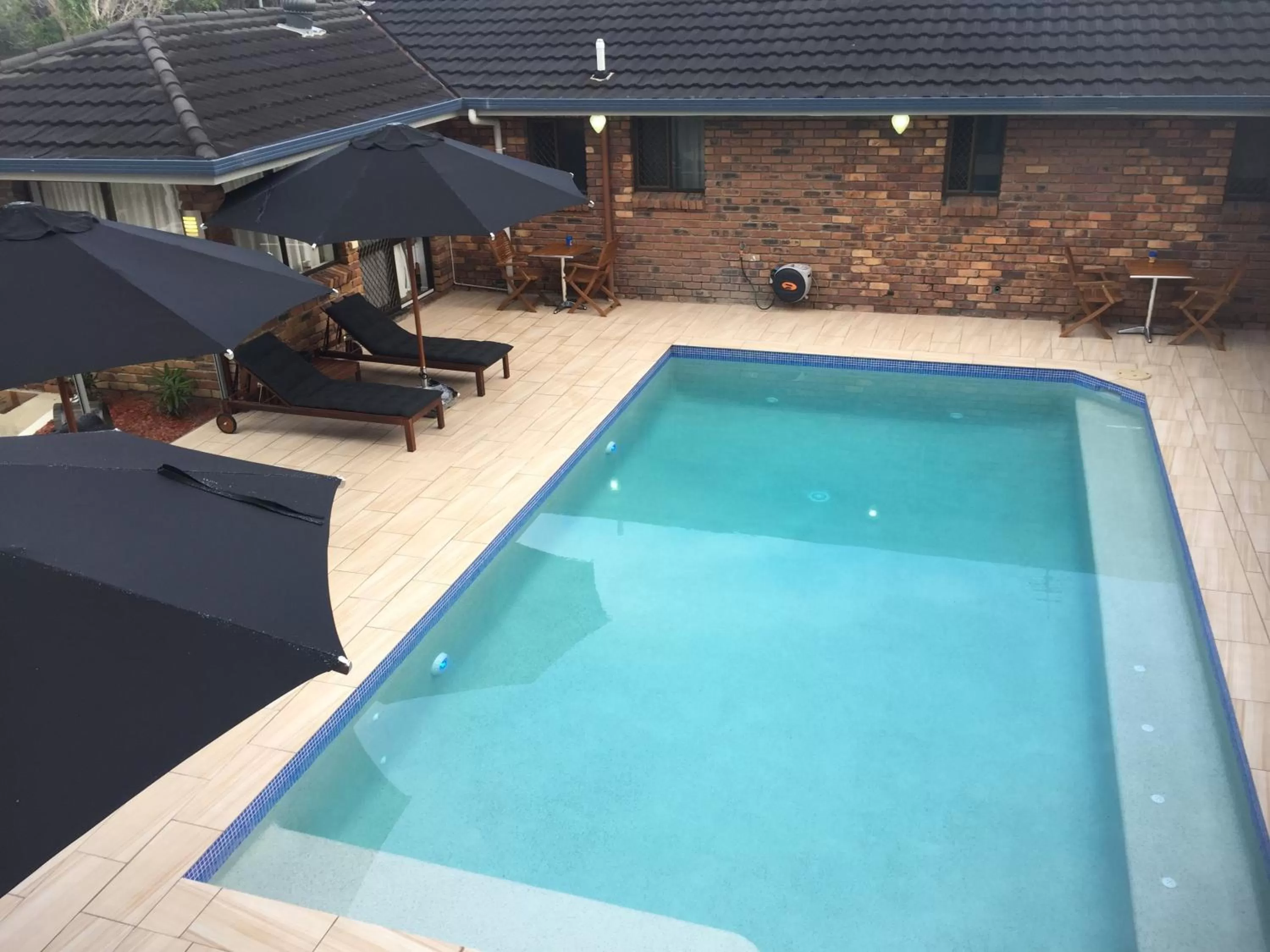 Swimming pool in Logan City Motor Inn