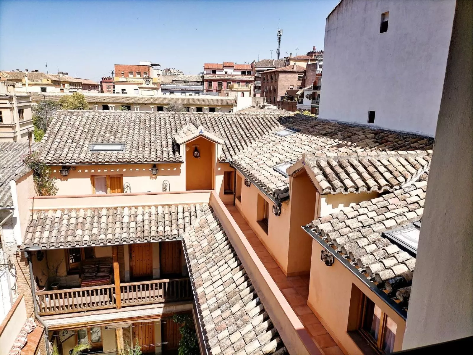 Property building in Abadía Hotel