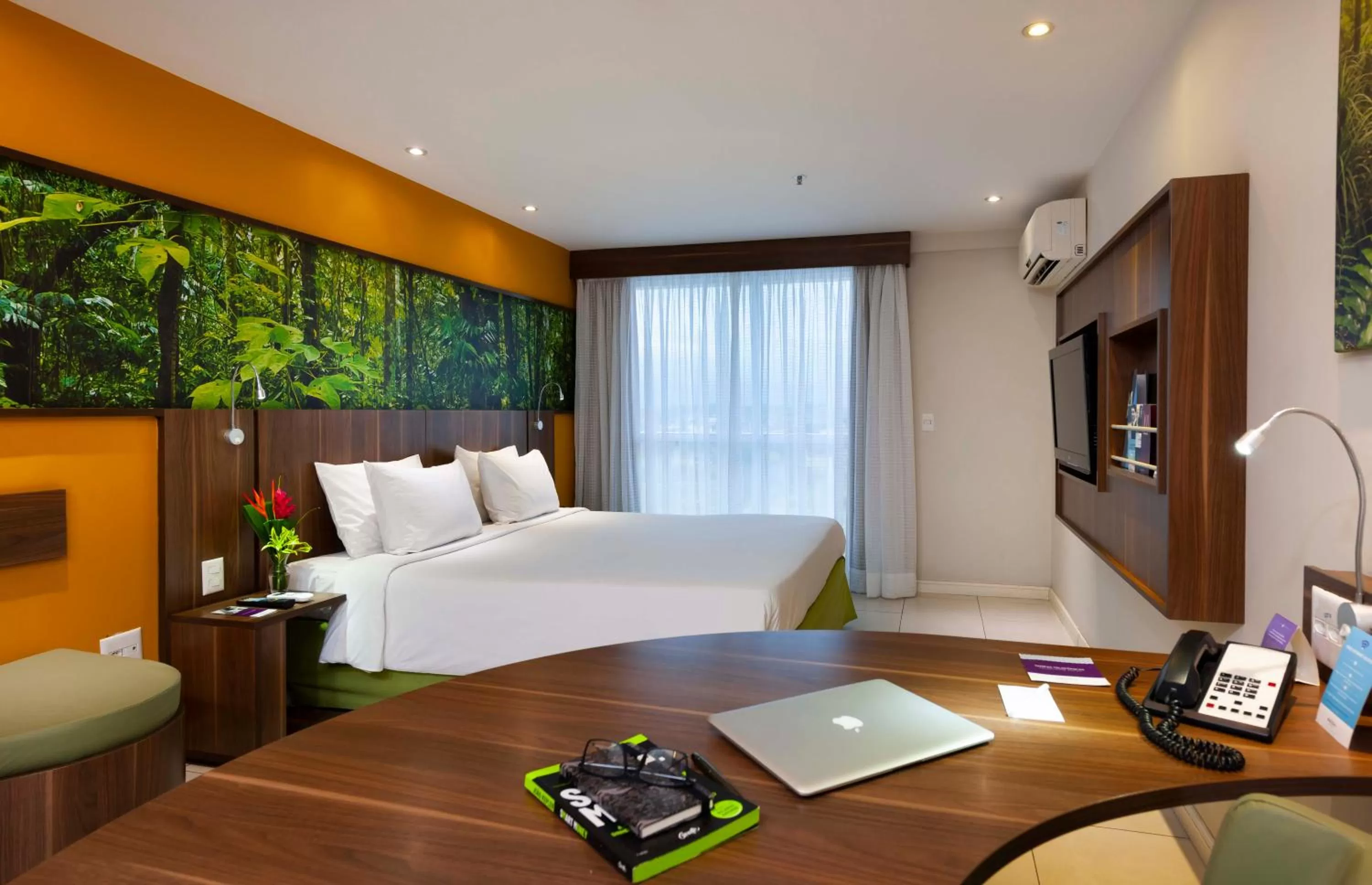 Photo of the whole room, Bed in Mercure Rio de Janeiro Nova Iguaçu