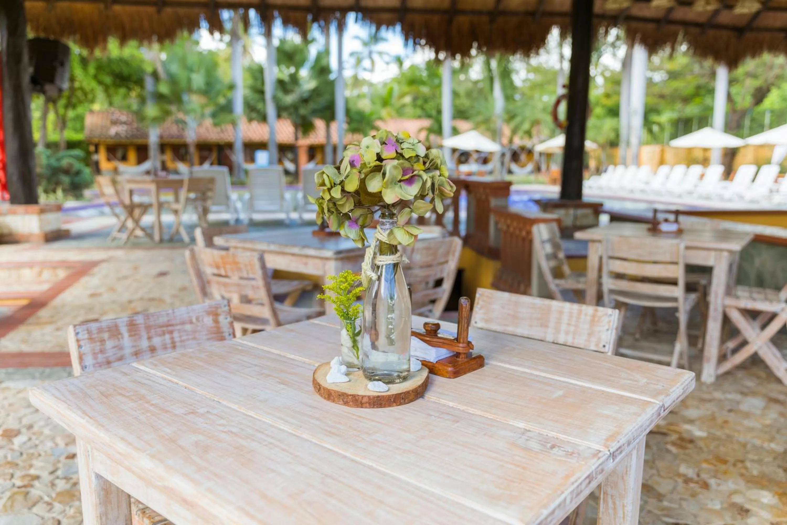 Property building in Hotel Portón del Sol