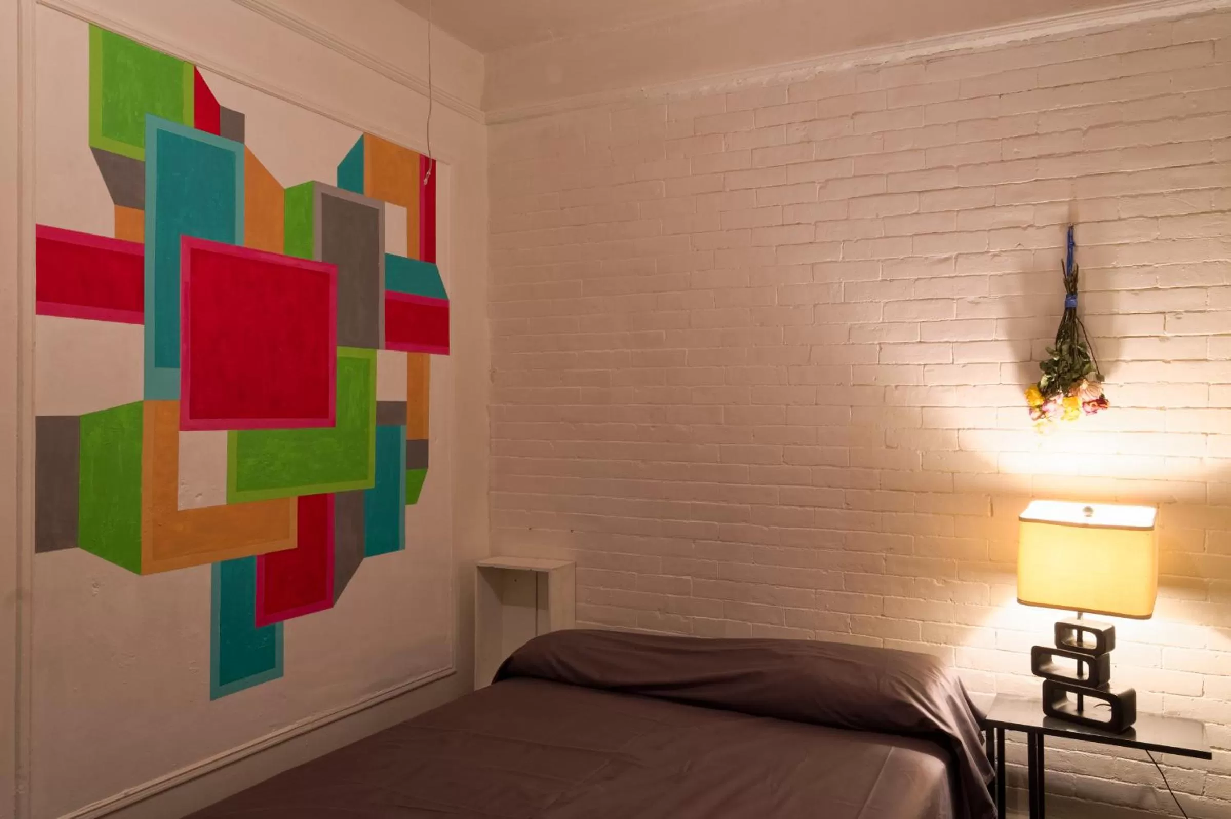 Bed in Carlton Arms Hotel