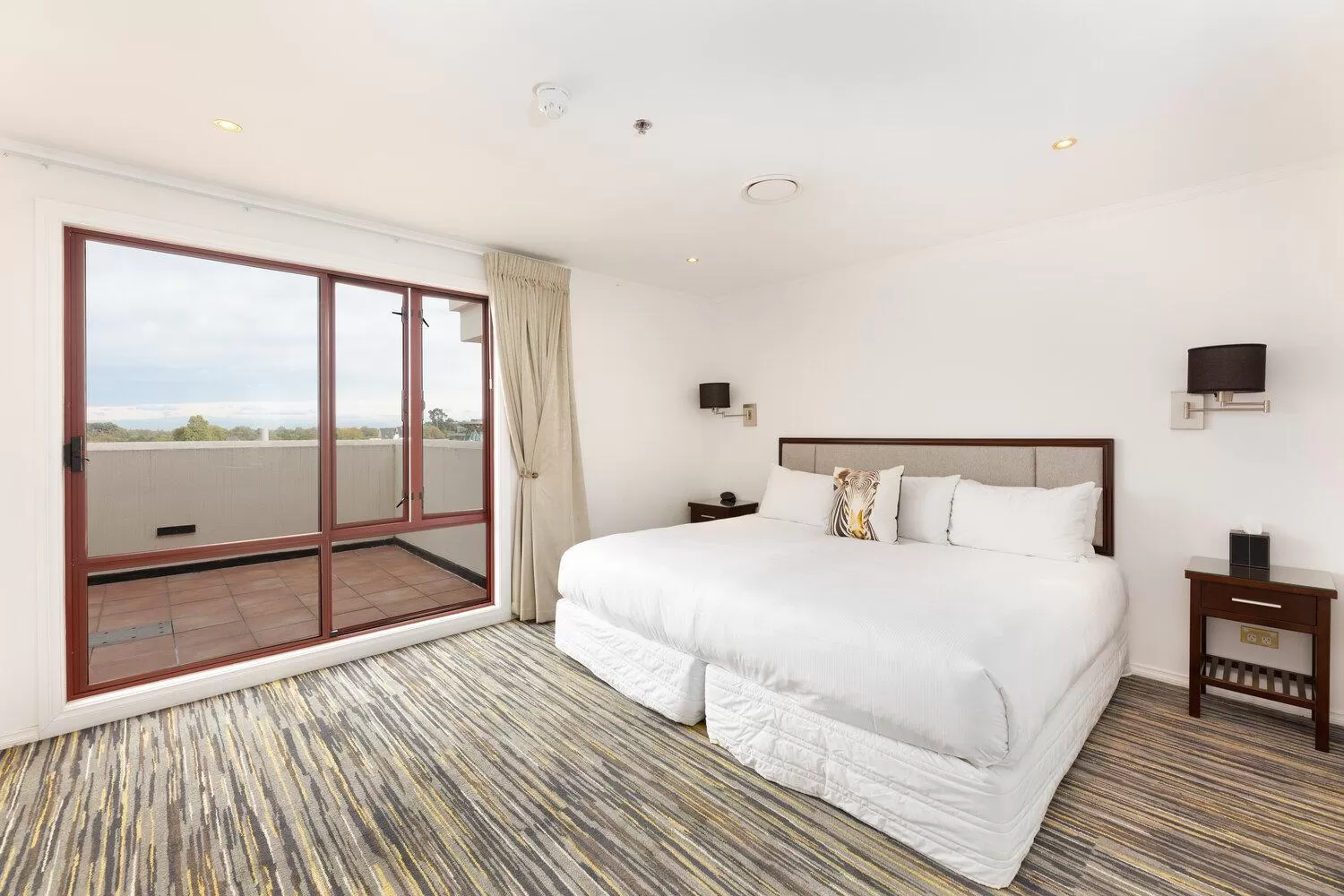 Bedroom, Bed in Fino Hotel & Suites