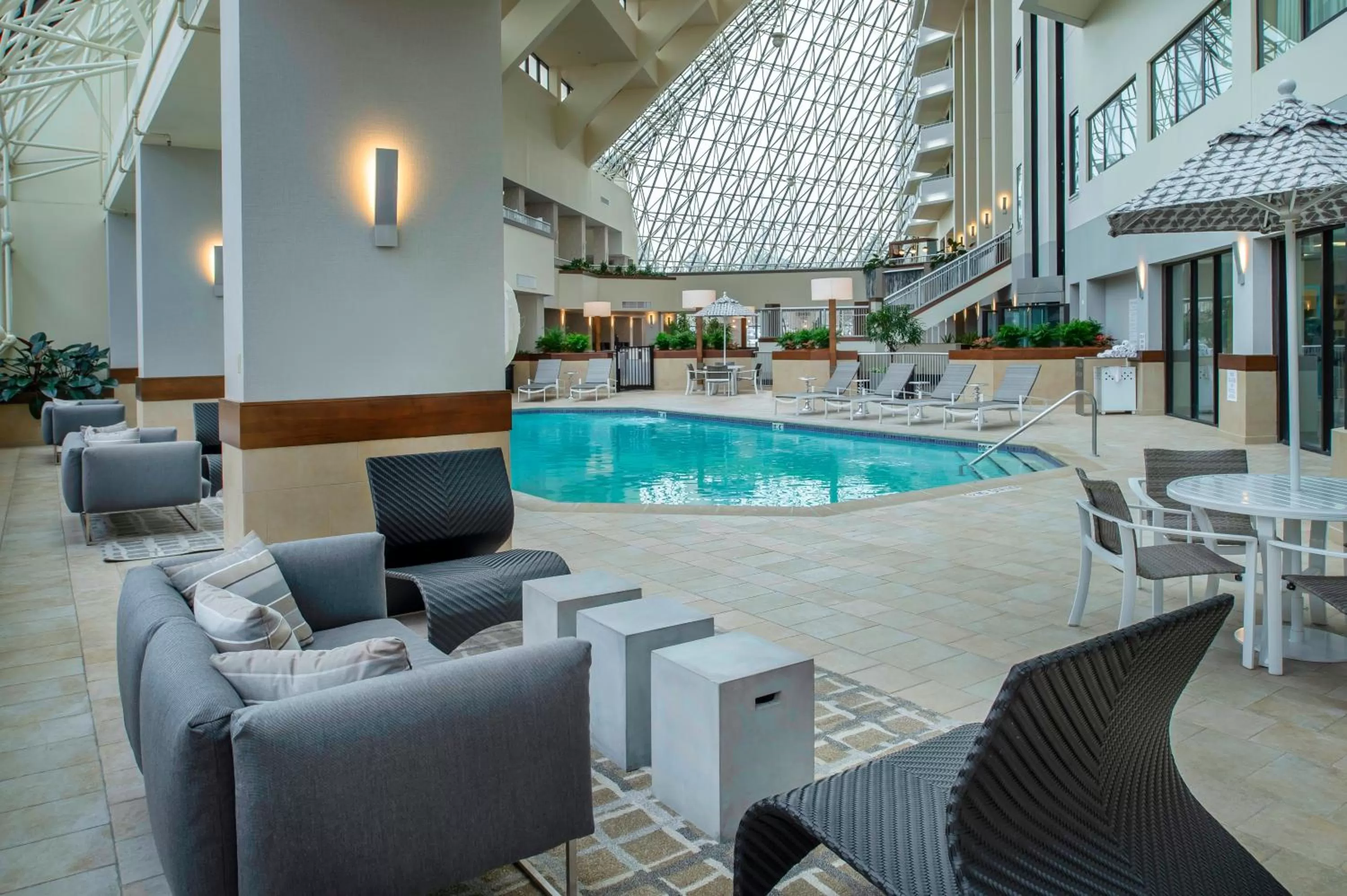Swimming pool in Crowne Plaza Hotel St. Louis Airport by IHG