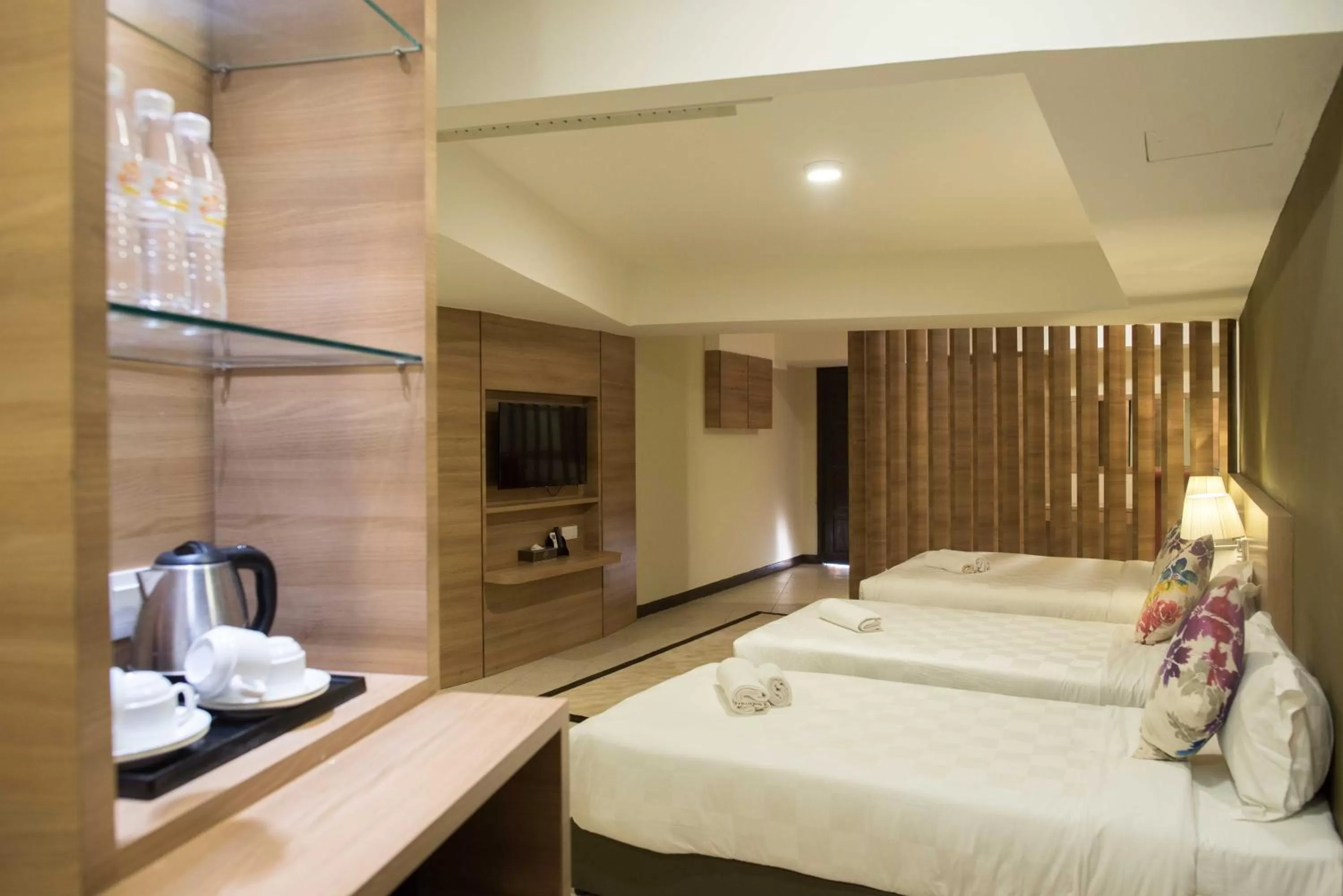 Bed in Mornington Hotel Waterfront Lumut