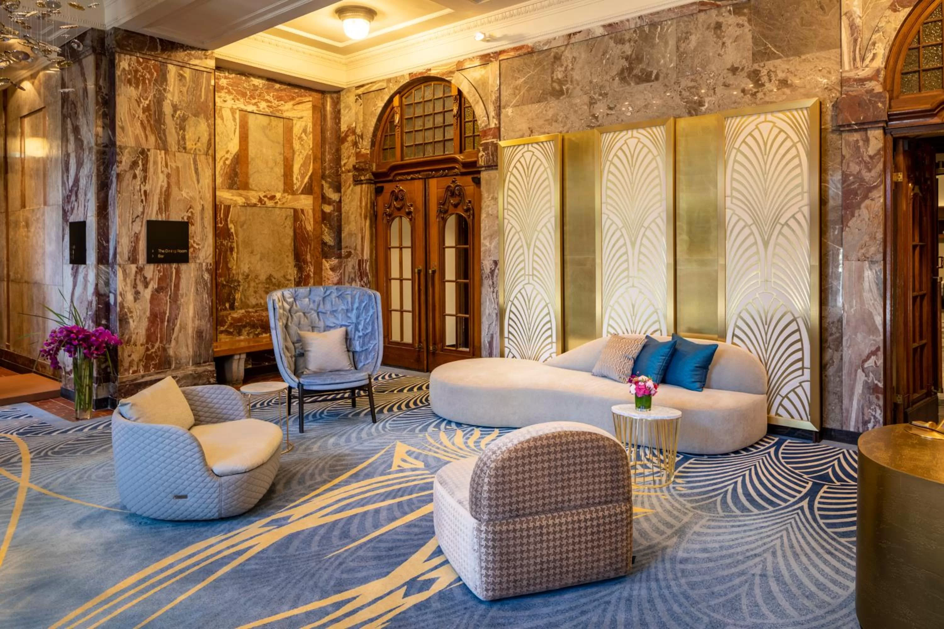 Lobby or reception in Fraser Suites Hamburg