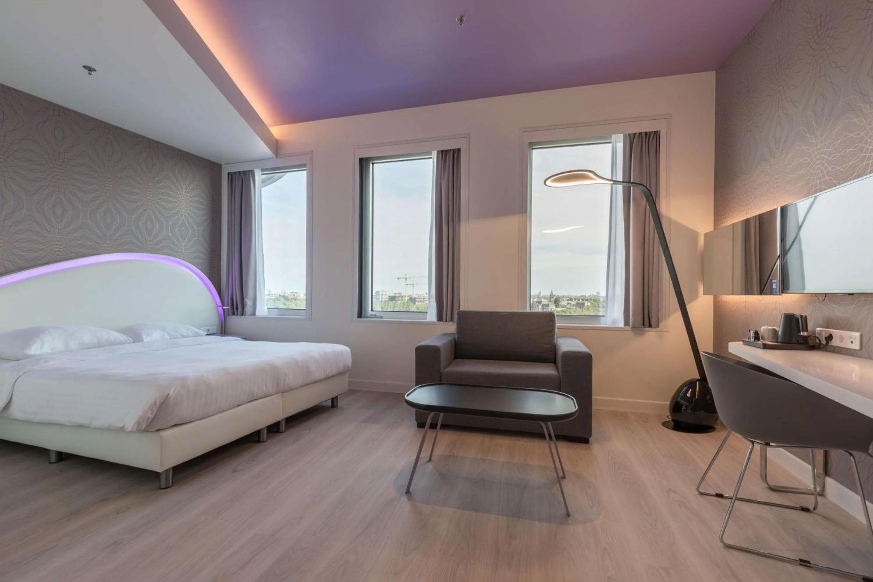 Photo of the whole room, Bed in Park Inn by Radisson Amsterdam City West