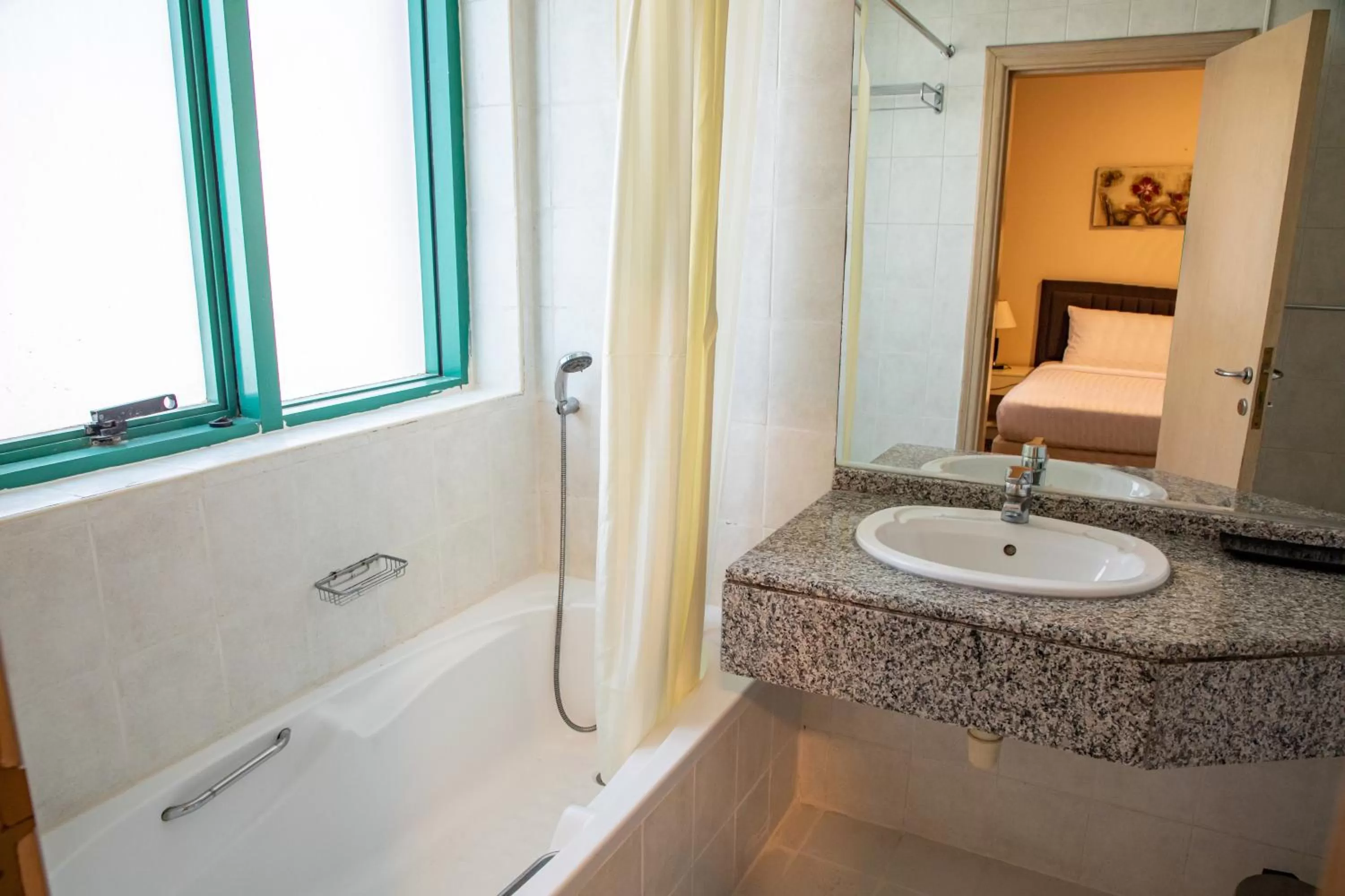 Bathroom in West Zone Pearl Hotel Apartment