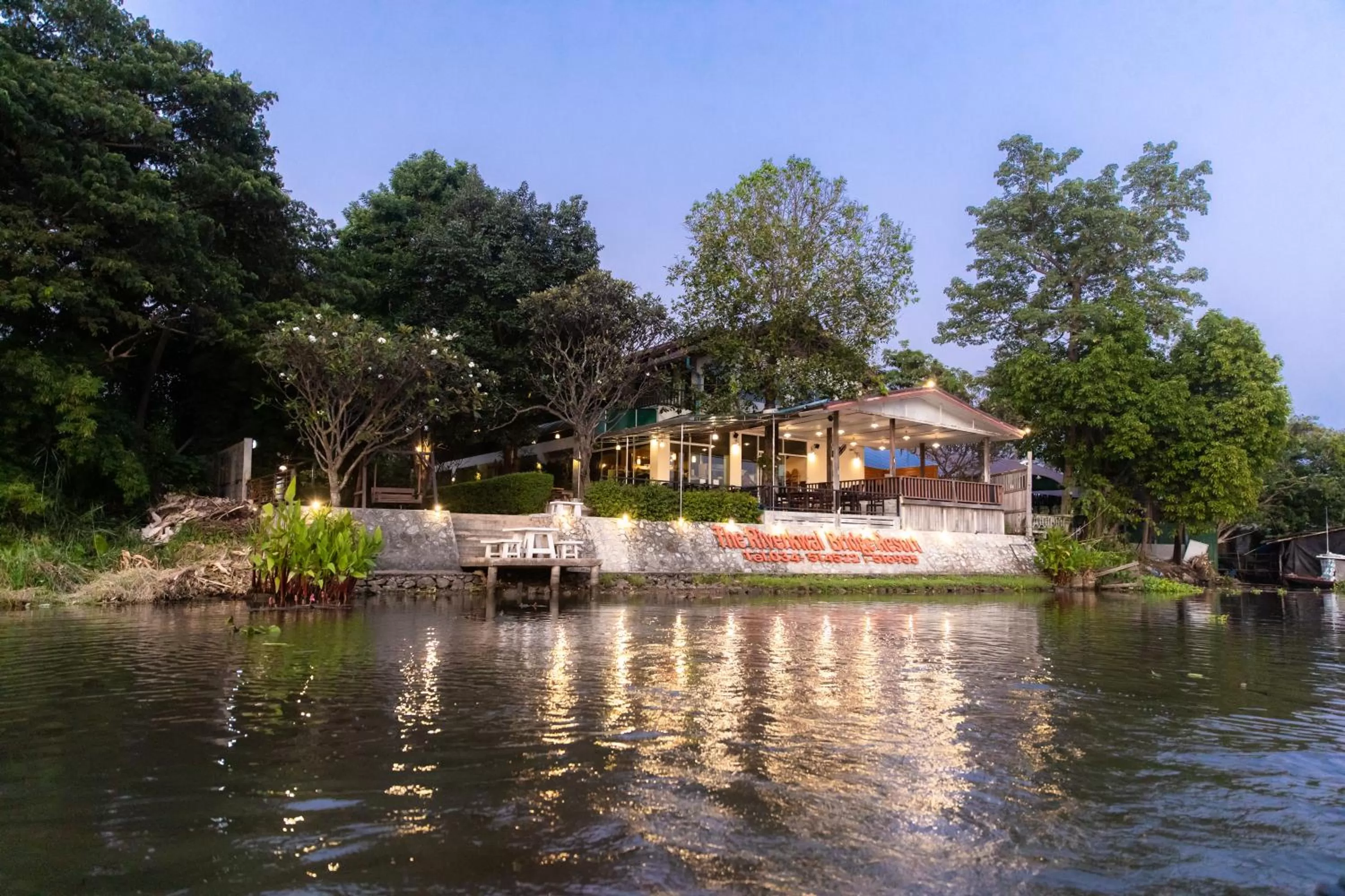 Restaurant/places to eat in The RiverKwai Bridge Resort