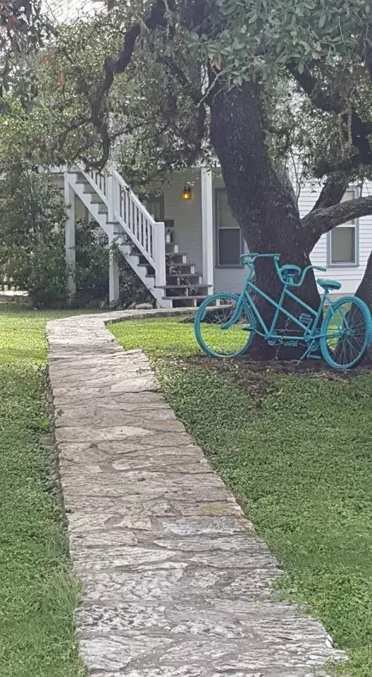 Garden in Full Moon Inn