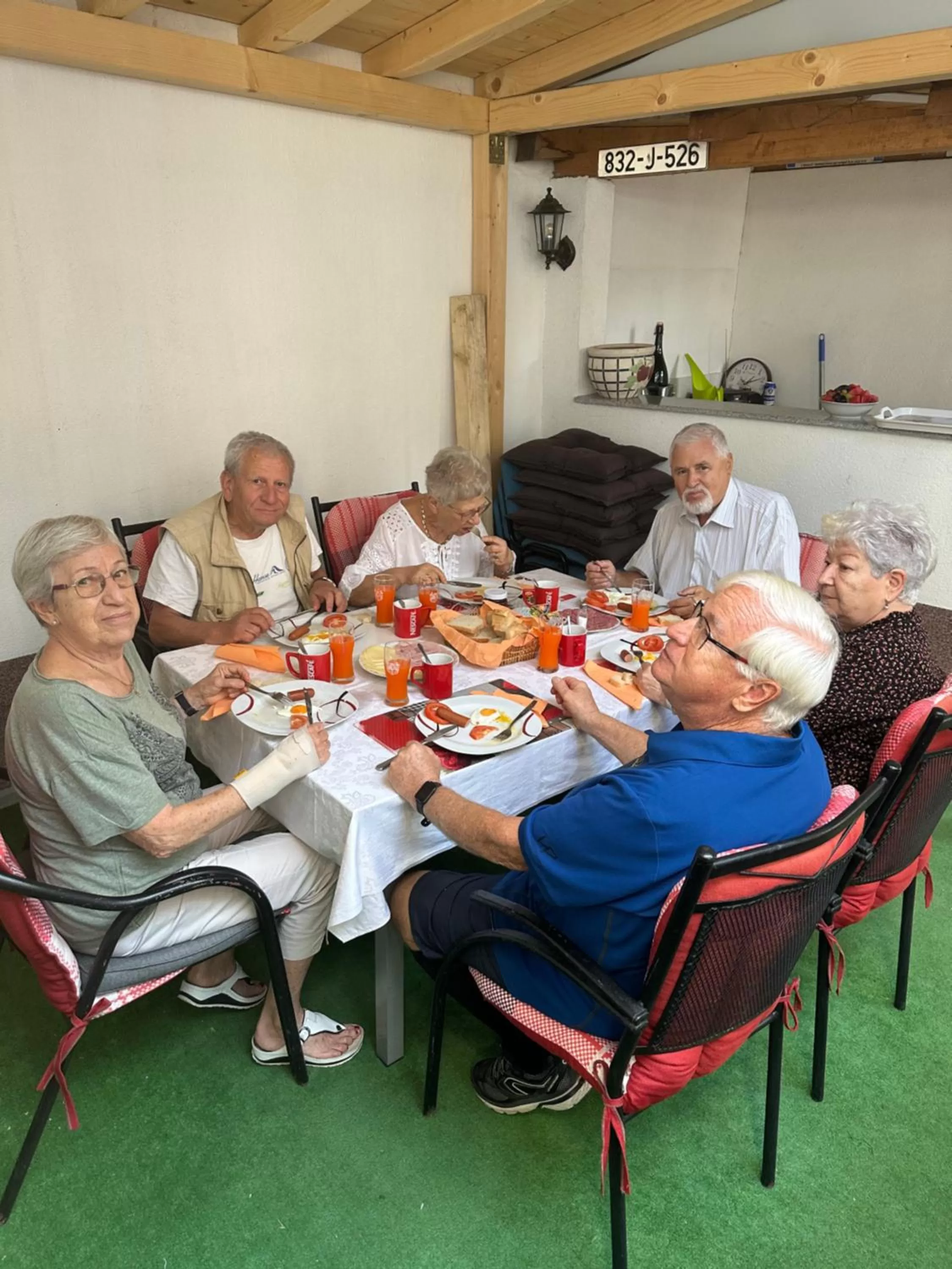 People in Guest House Nana