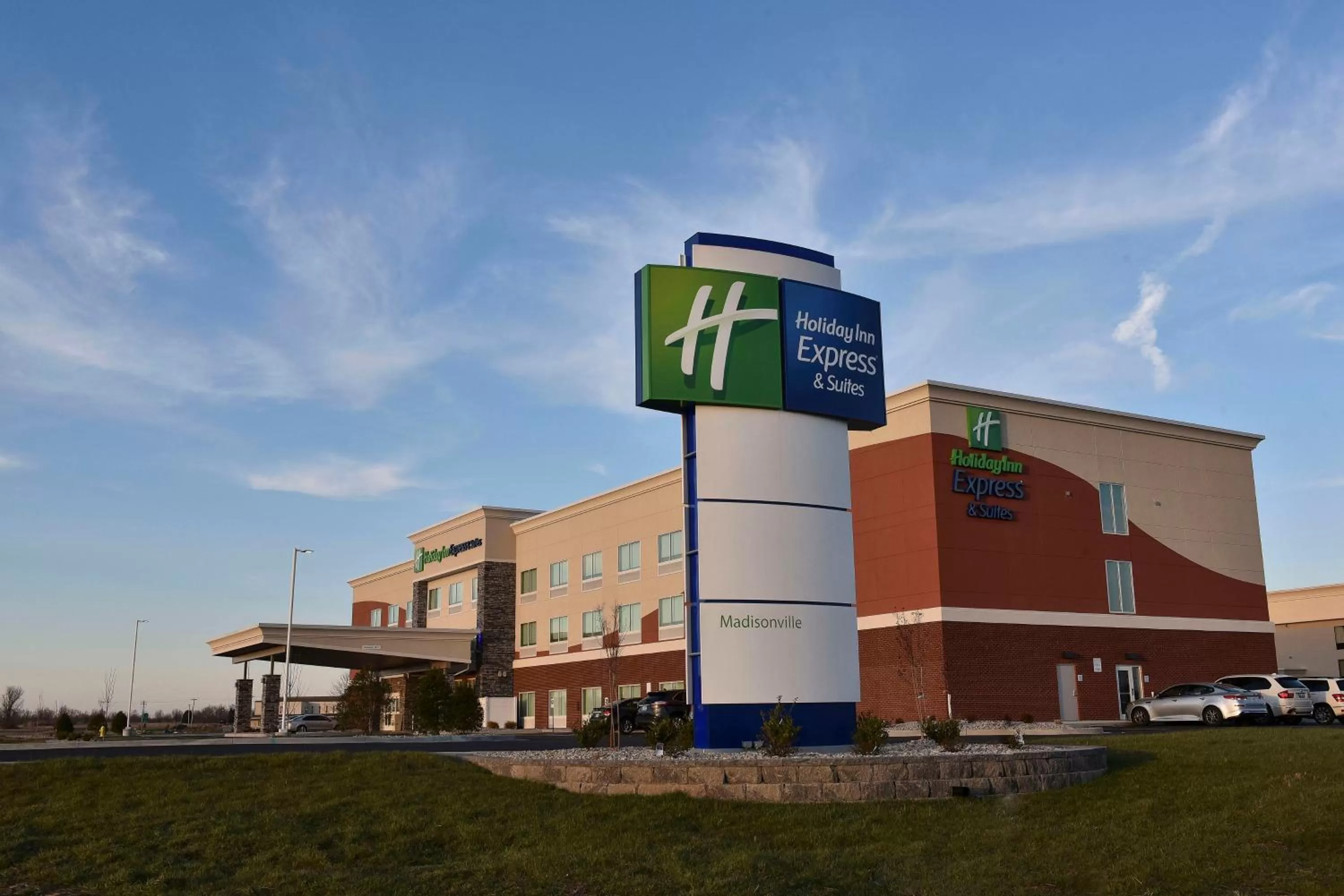 Property building in Holiday Inn Express & Suites - Madisonville by IHG
