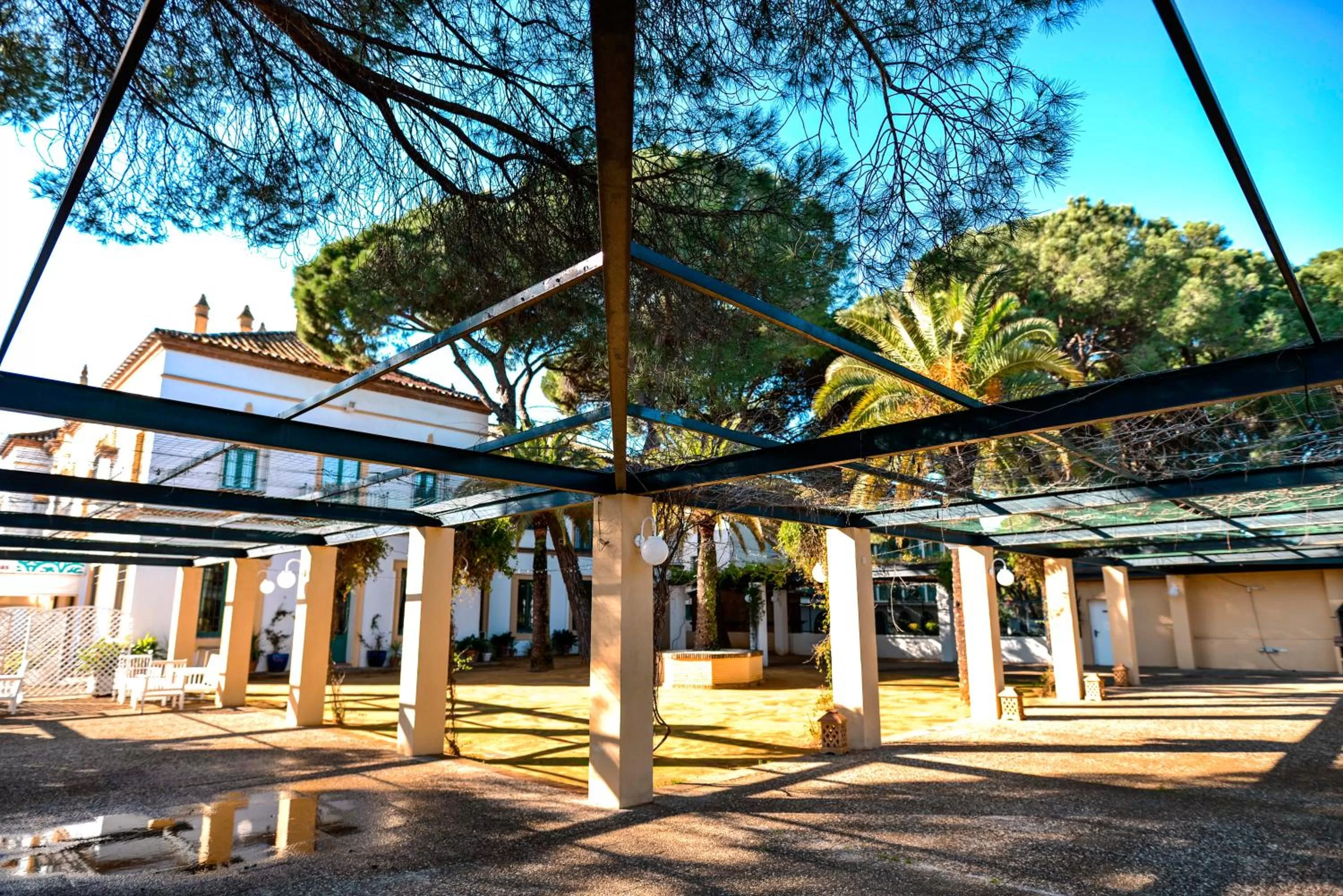 Patio in Hotel Oromana