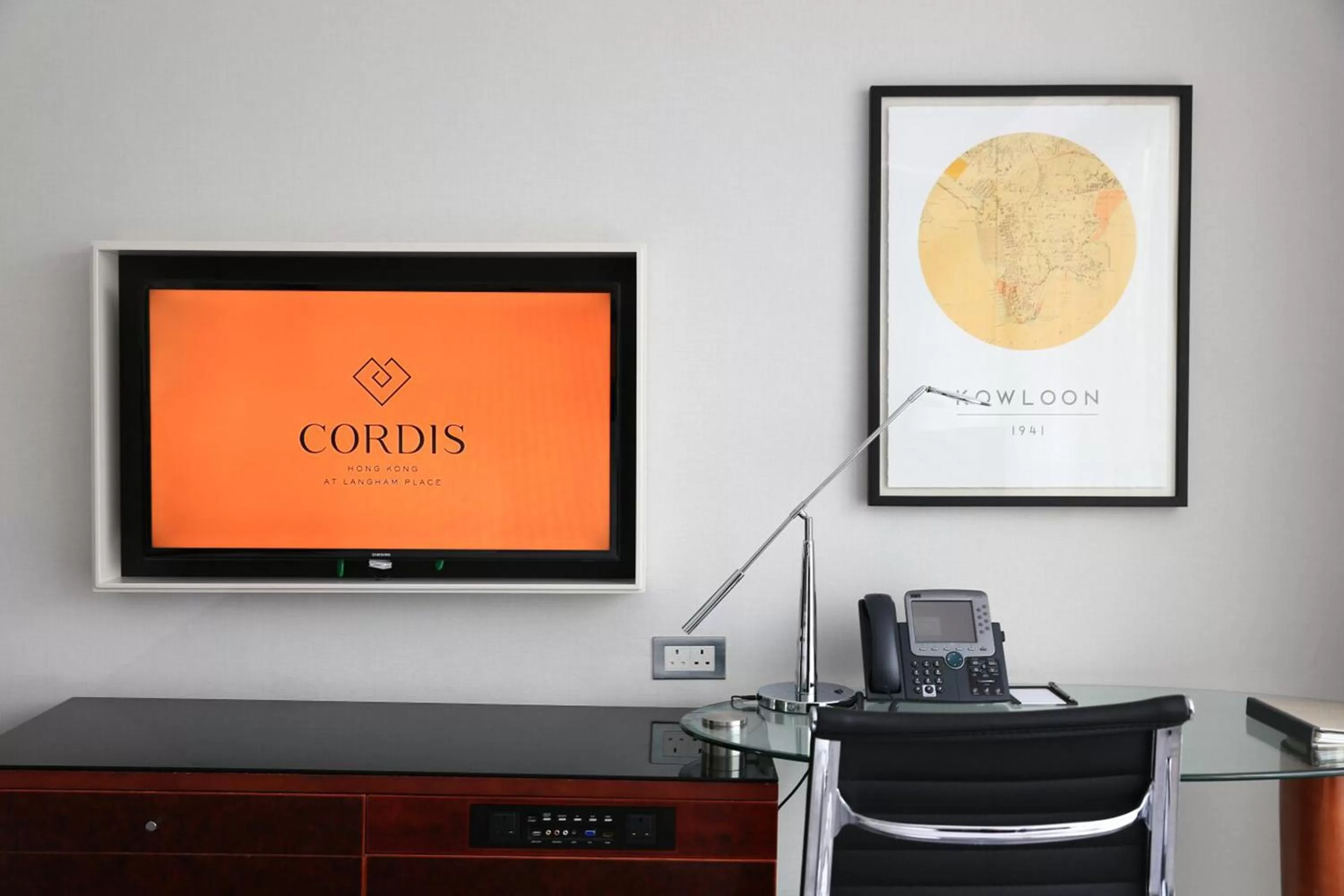 TV and multimedia in Cordis, Hong Kong